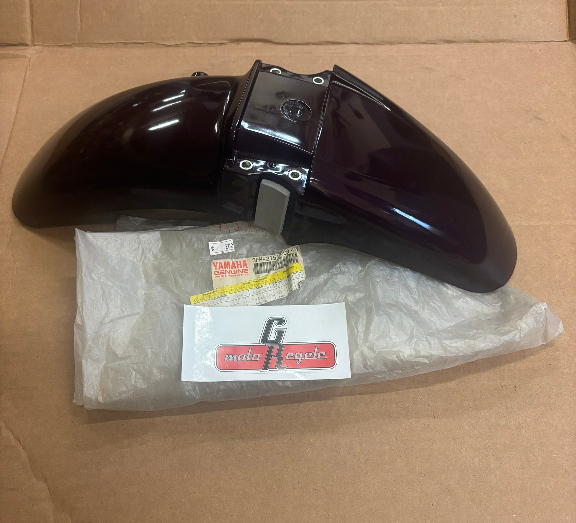 YAMAHA FRONT FENDER 3FH-21510-00-0Y Y8