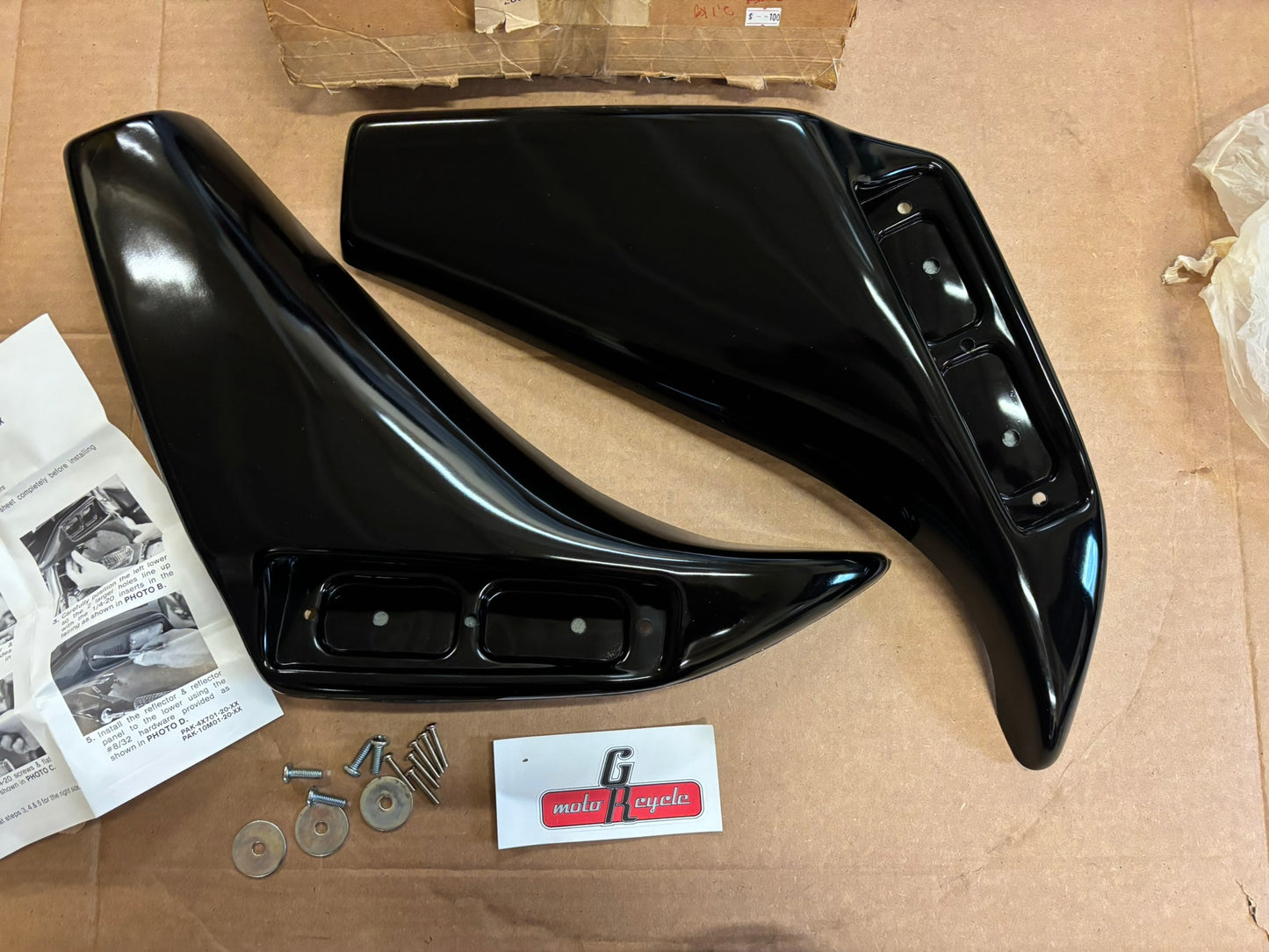 YAMAHA LOWER FAIRING SIDE COVER BLACK ABA-4X701-20-24 YBOX