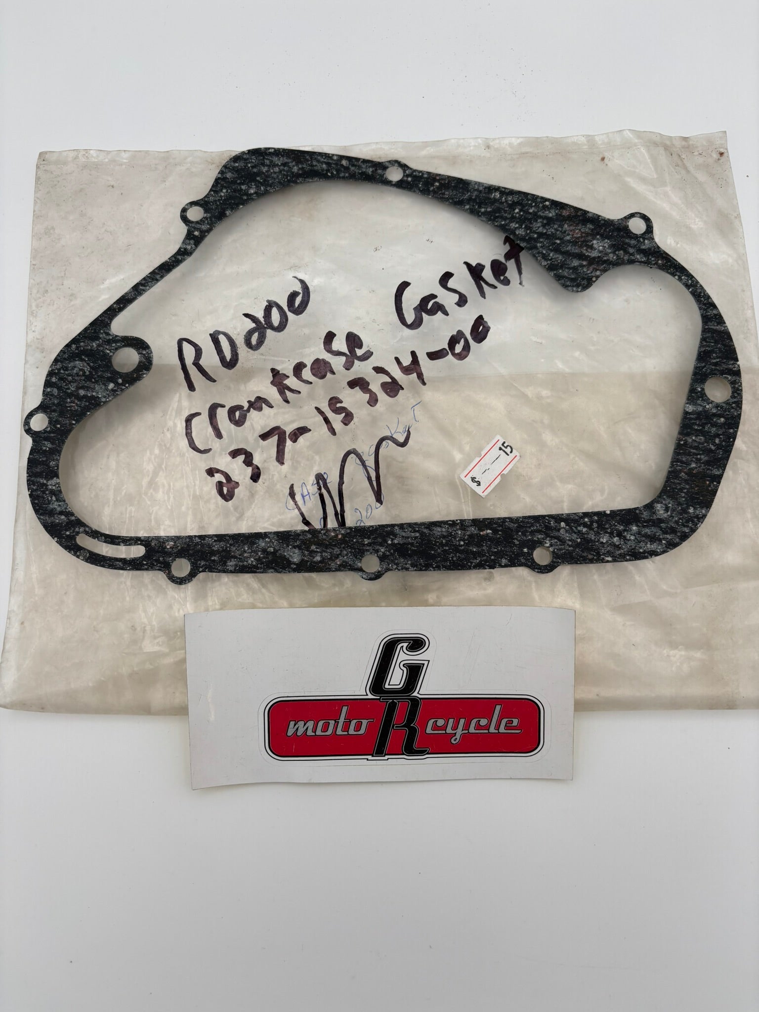YAMAHA RH CRANKCASE GASKET 237-15324-00-00 Y9