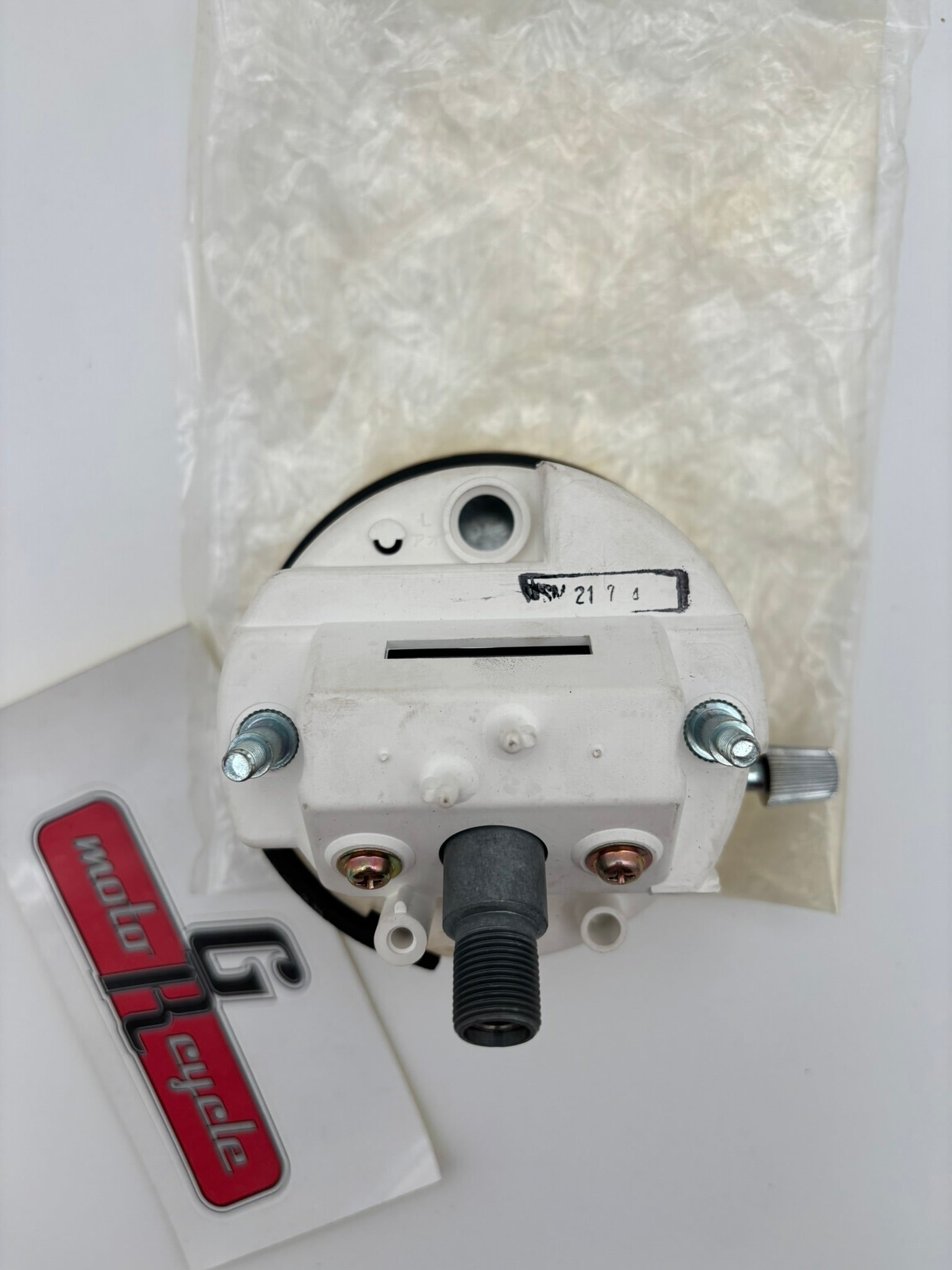 YAMAHA SPEEDOMETER ASSY 42J-83570-E0-00 Y10