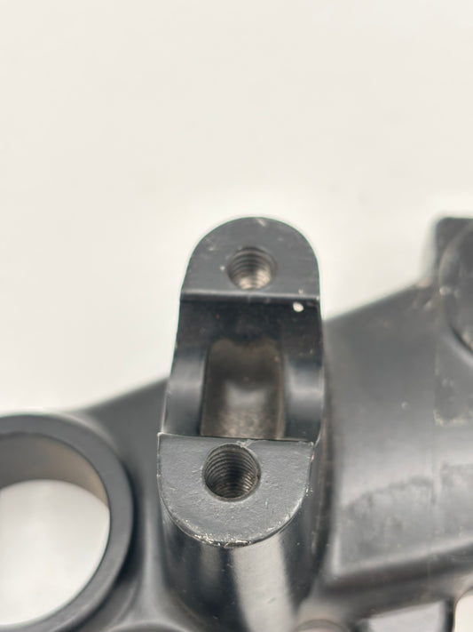 YAMAHA HANDLE CROWN 4L0-23435-00-98-I Y10