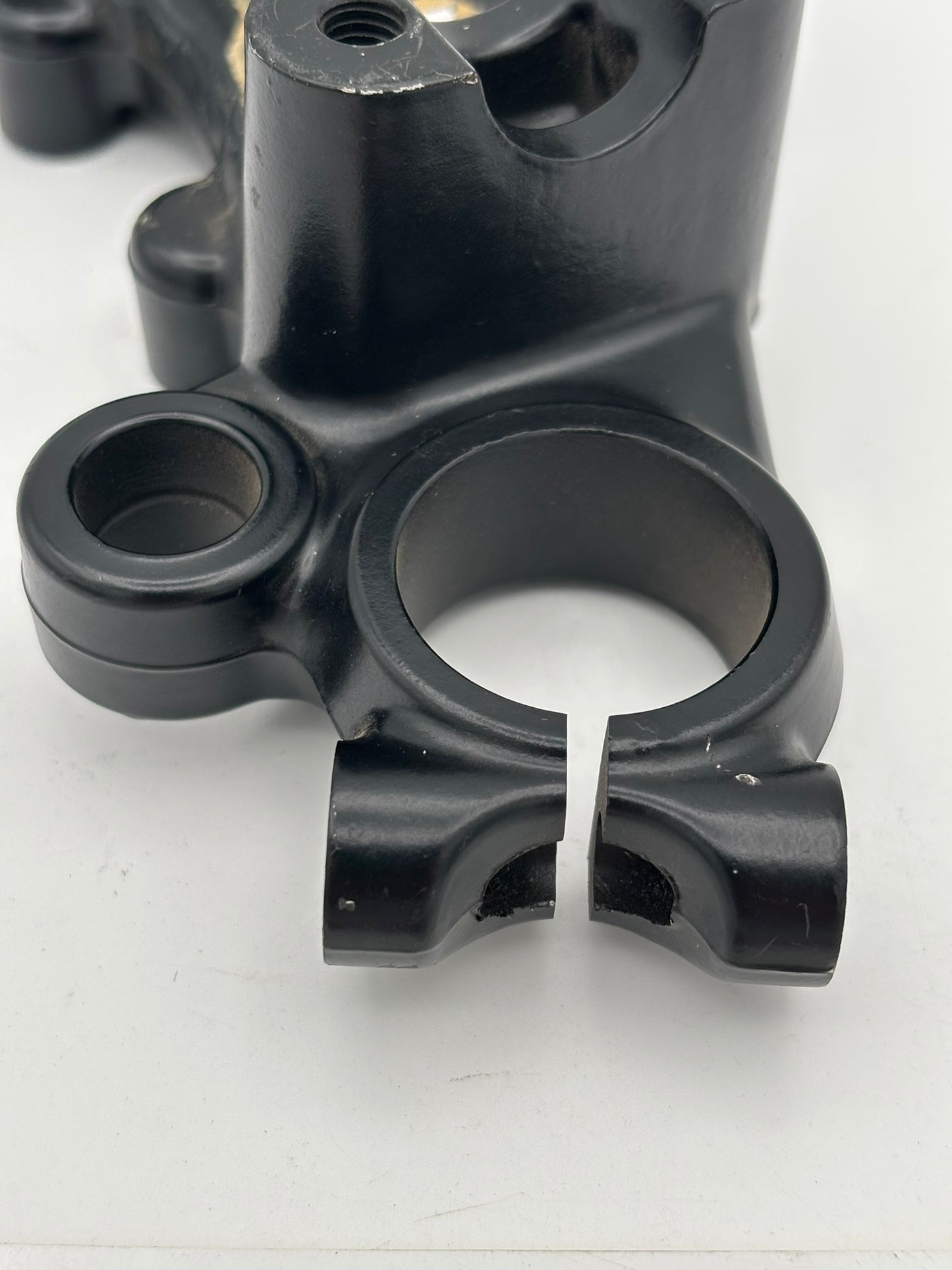 YAMAHA HANDLE CROWN 4L0-23435-00-98-I Y10