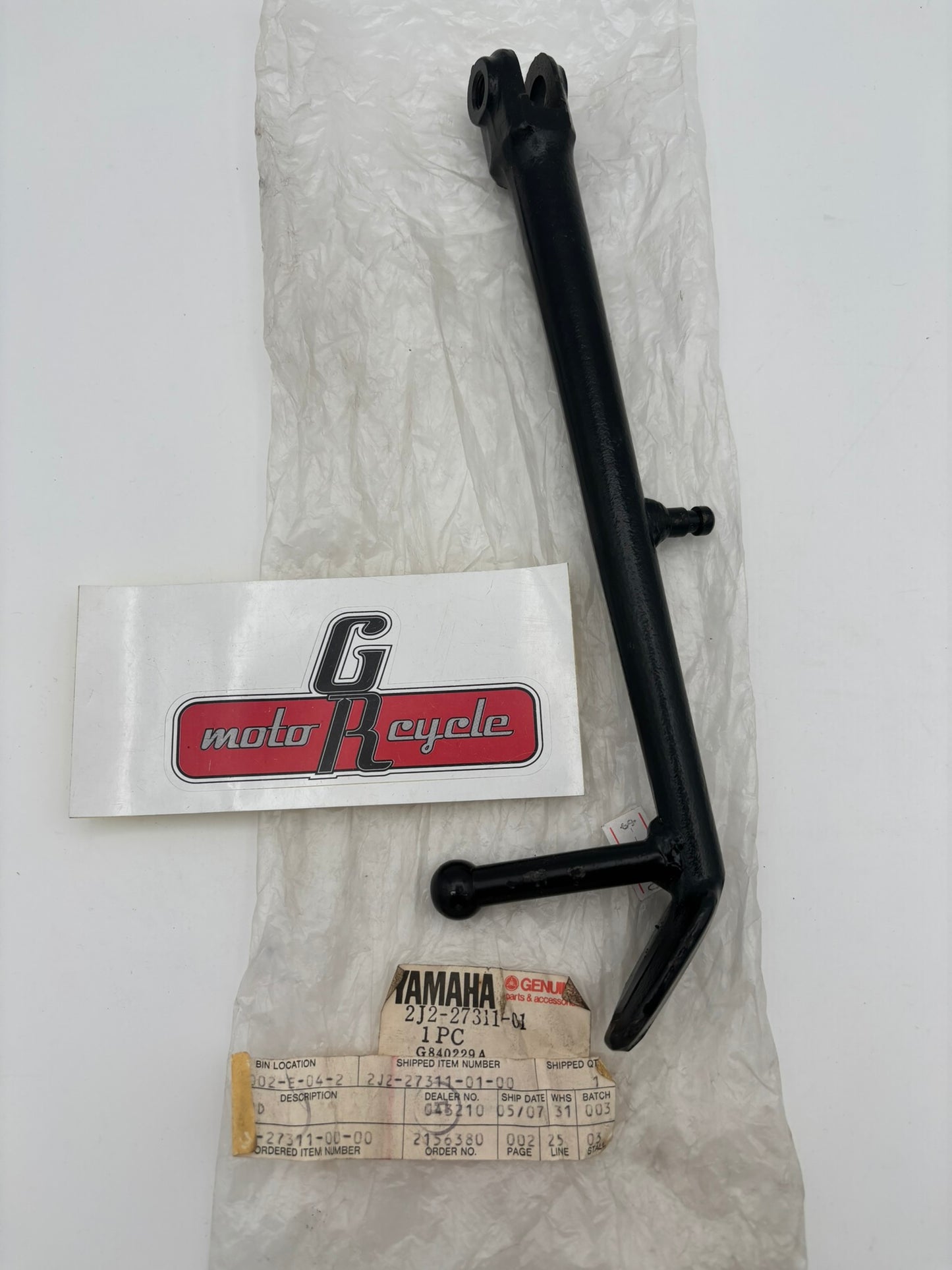 YAMAHA SIDE STAND (SUB 1JN-27311-00-00 ) 2J2-27311-01-00 Y12
