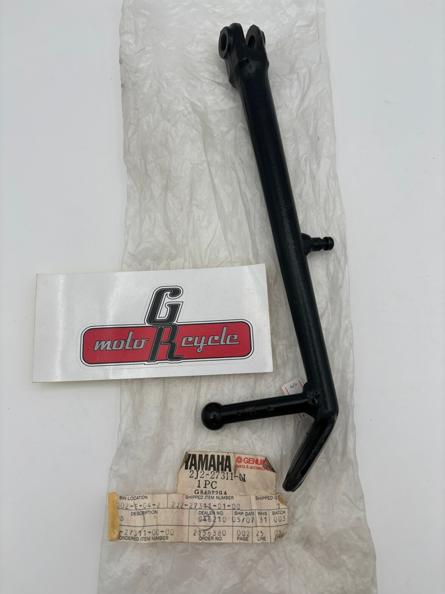 YAMAHA SIDE STAND (SUB 1JN-27311-00-00 ) 2J2-27311-01-00 Y12