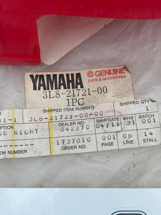 YAMAHA RIGHT SIDE COVER 2 3L8-21721-00-00 Y12