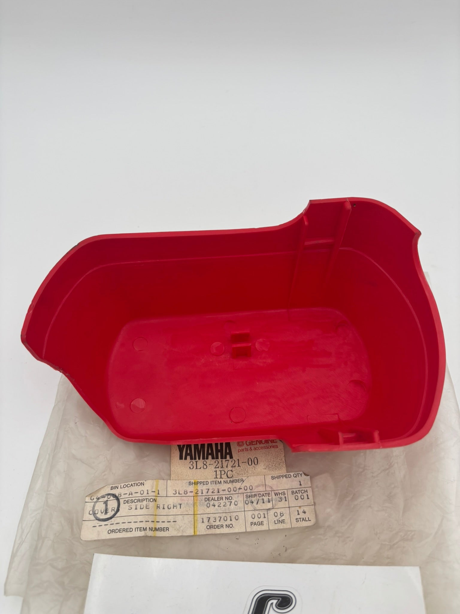 YAMAHA RIGHT SIDE COVER 2 3L8-21721-00-00 Y12