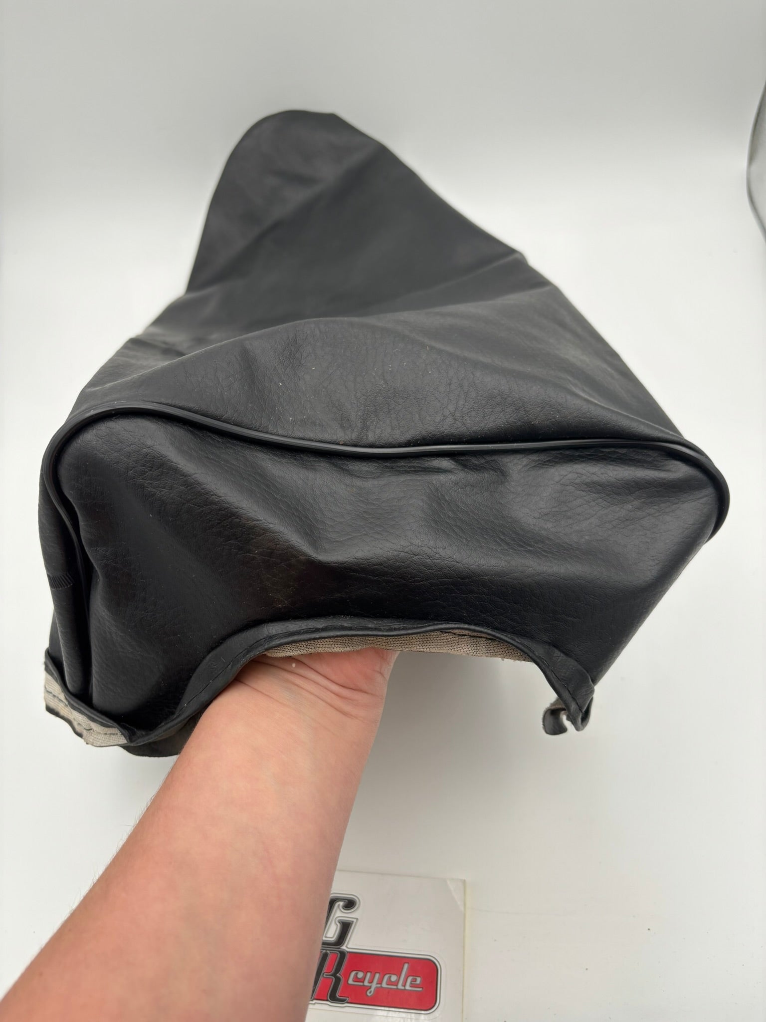 YAMAHA SINGLE SEAT COVER 5H9-24711-00-00 Y12