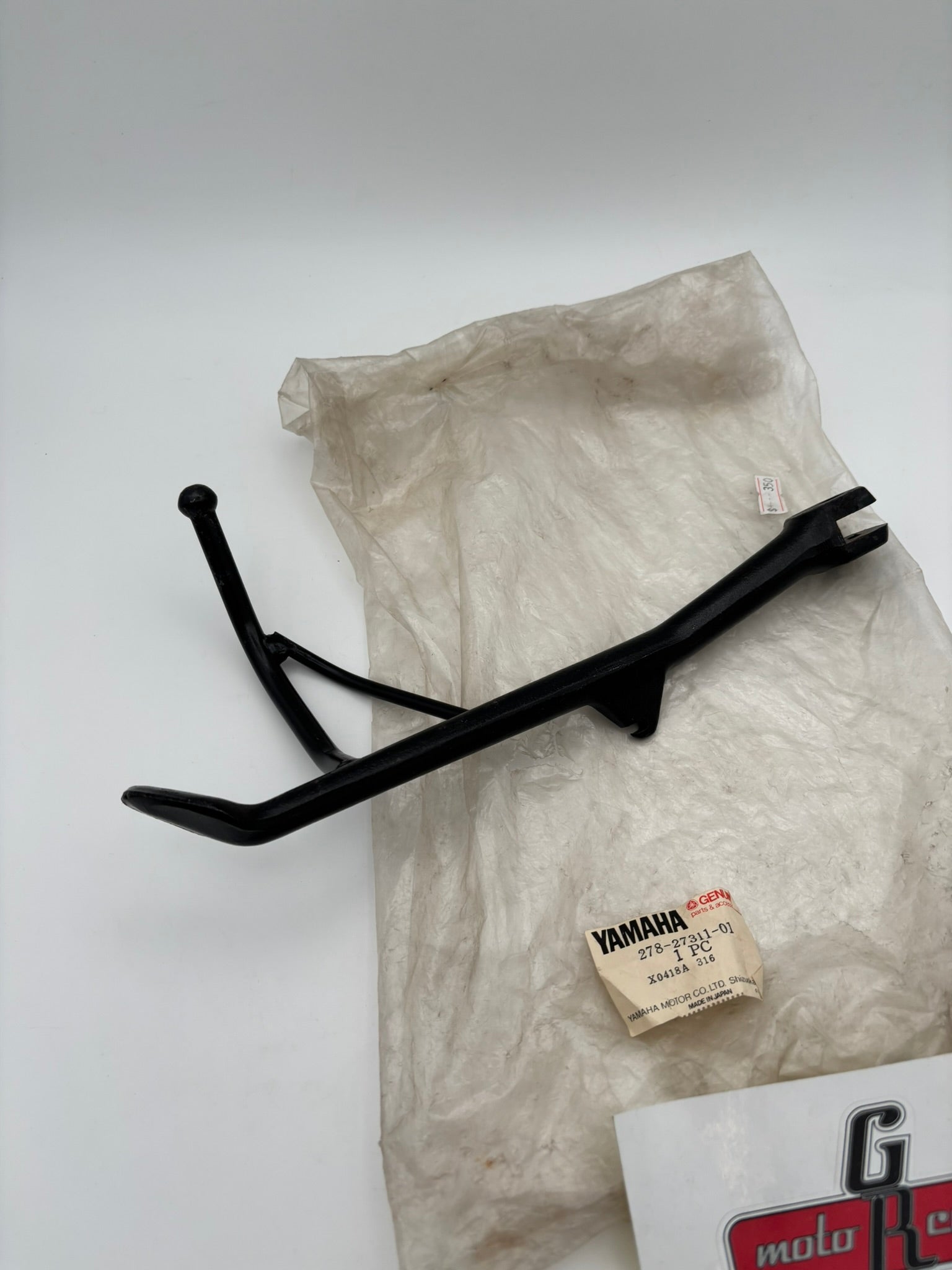 YAMAHA SIDE STAND 278-27311-01-00 Y12