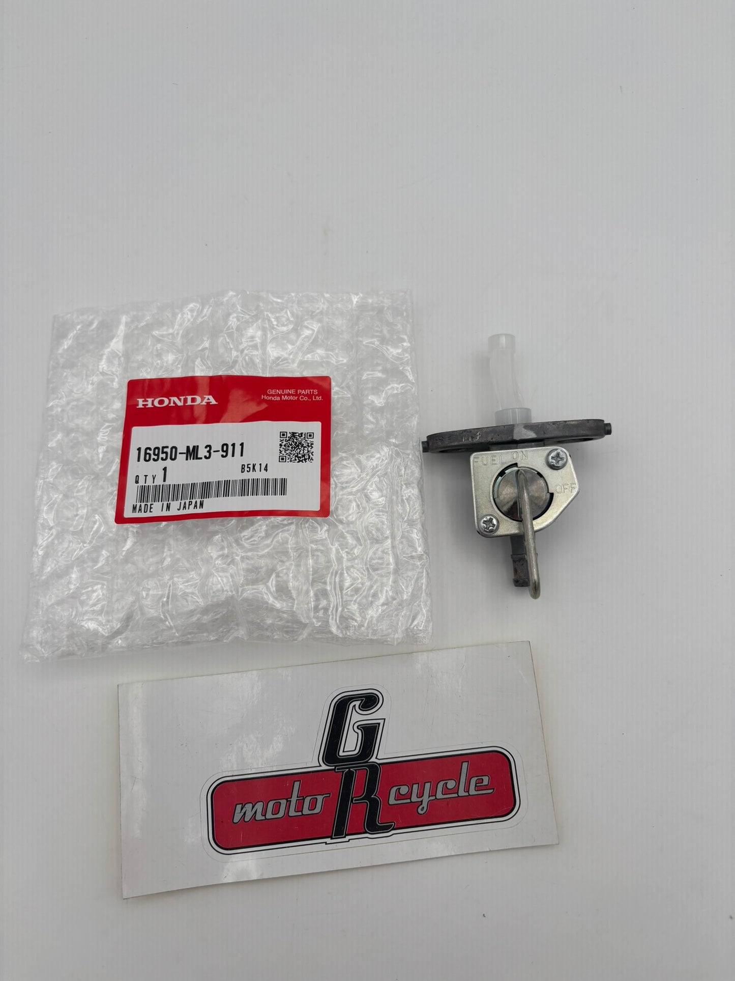 HONDA FUEL COCK ASSY 16950-ML3-911 H99