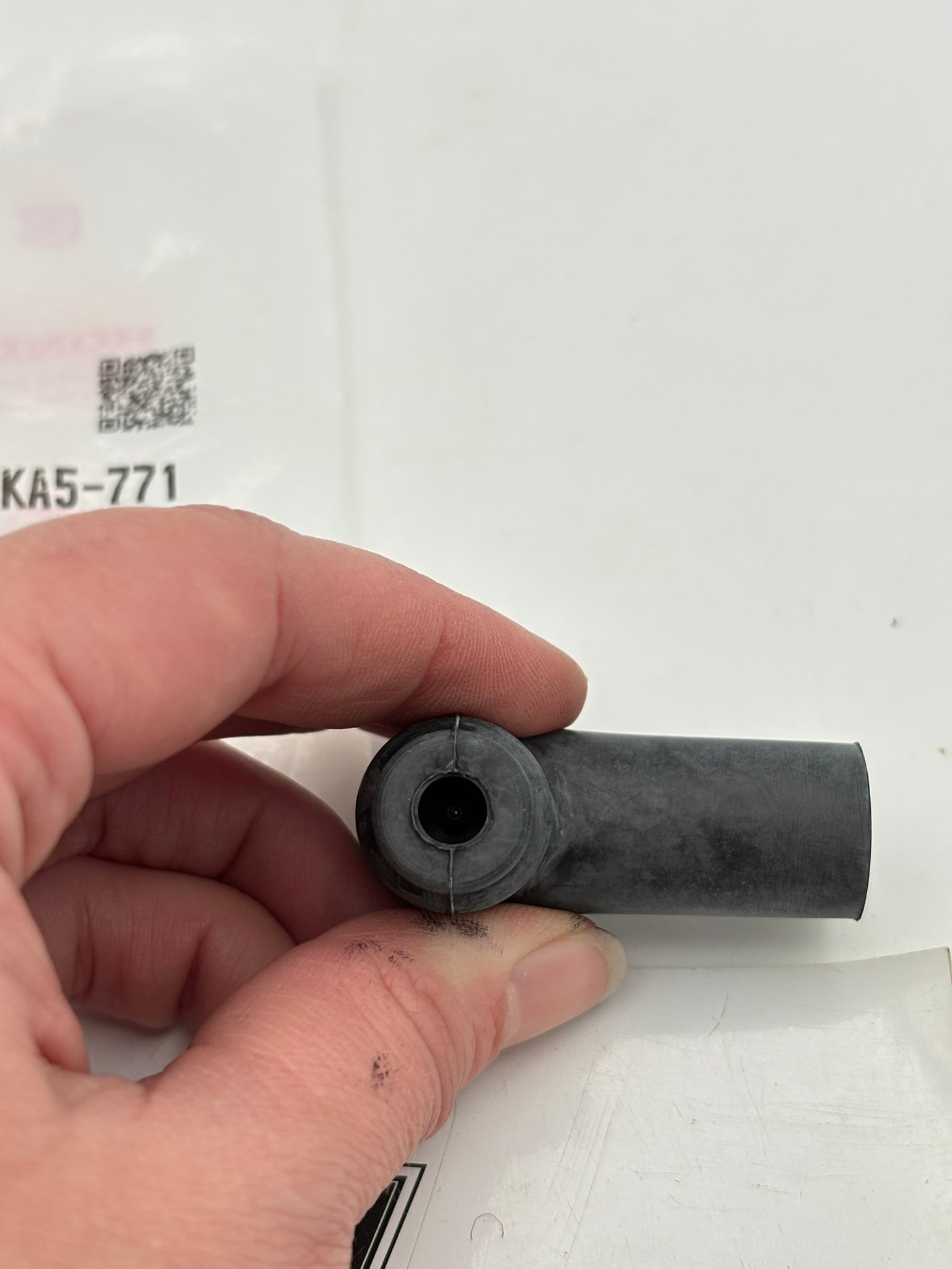 HONDA NOISE CAP ASSY 30700-KA5-771 H98