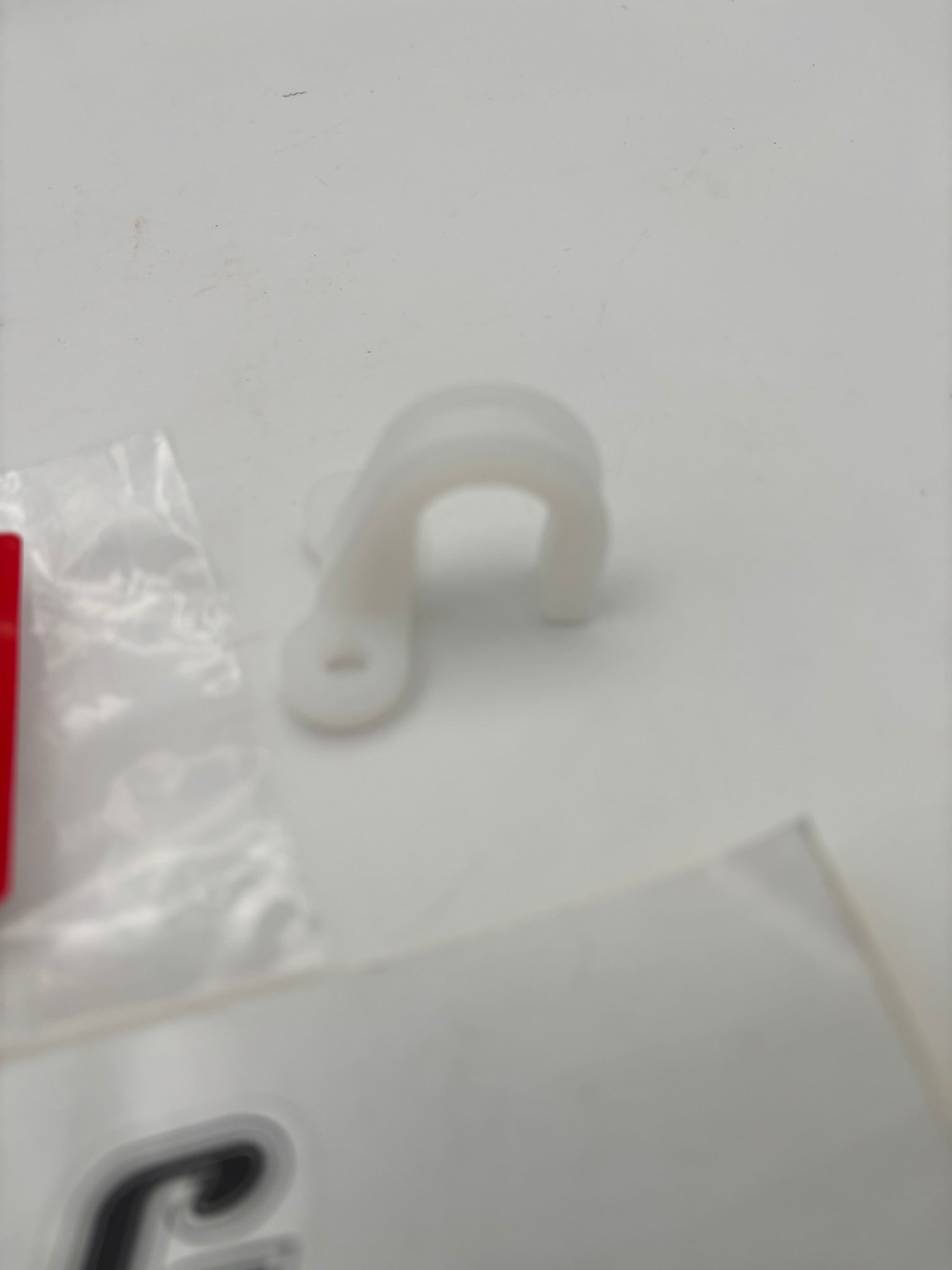 HONDA REAR BRAKE HOSE HOLDER GUIDE 43468-KS6-700 H98