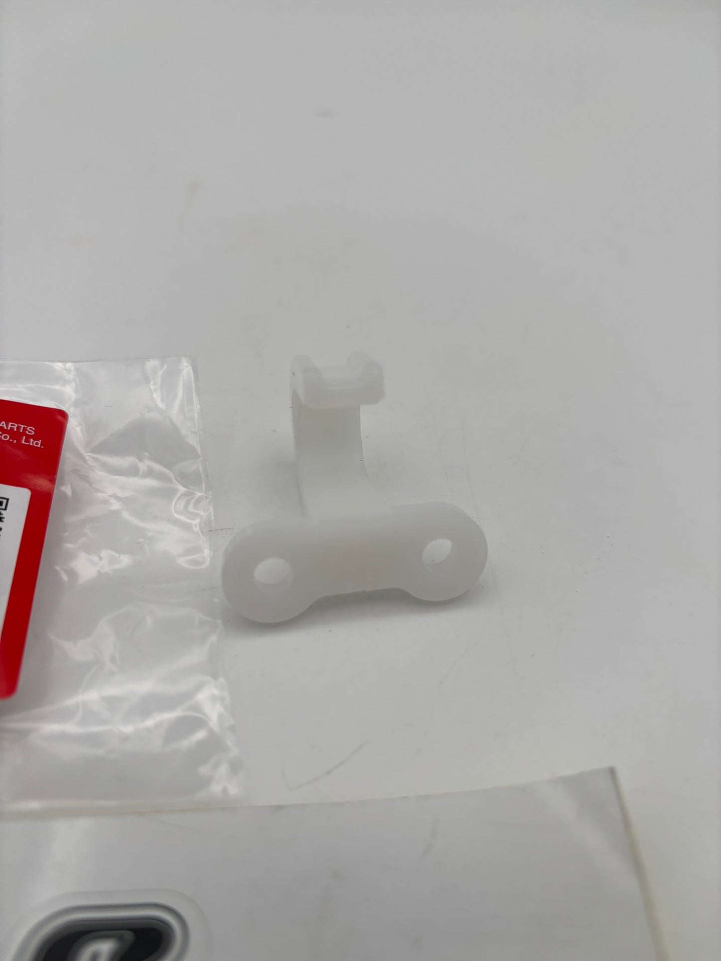 HONDA REAR BRAKE HOSE HOLDER GUIDE 43468-KS6-700 H98