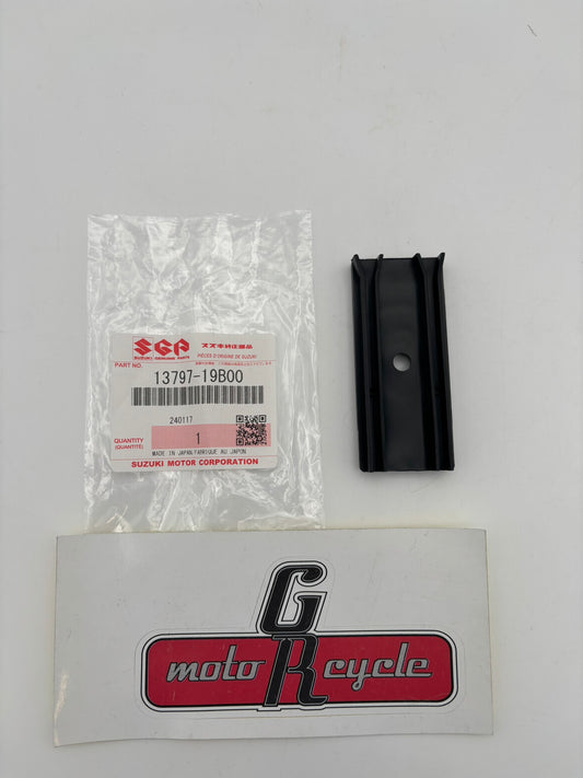 SUZUKI SLIDER GUIDE 13797-19B00 S38