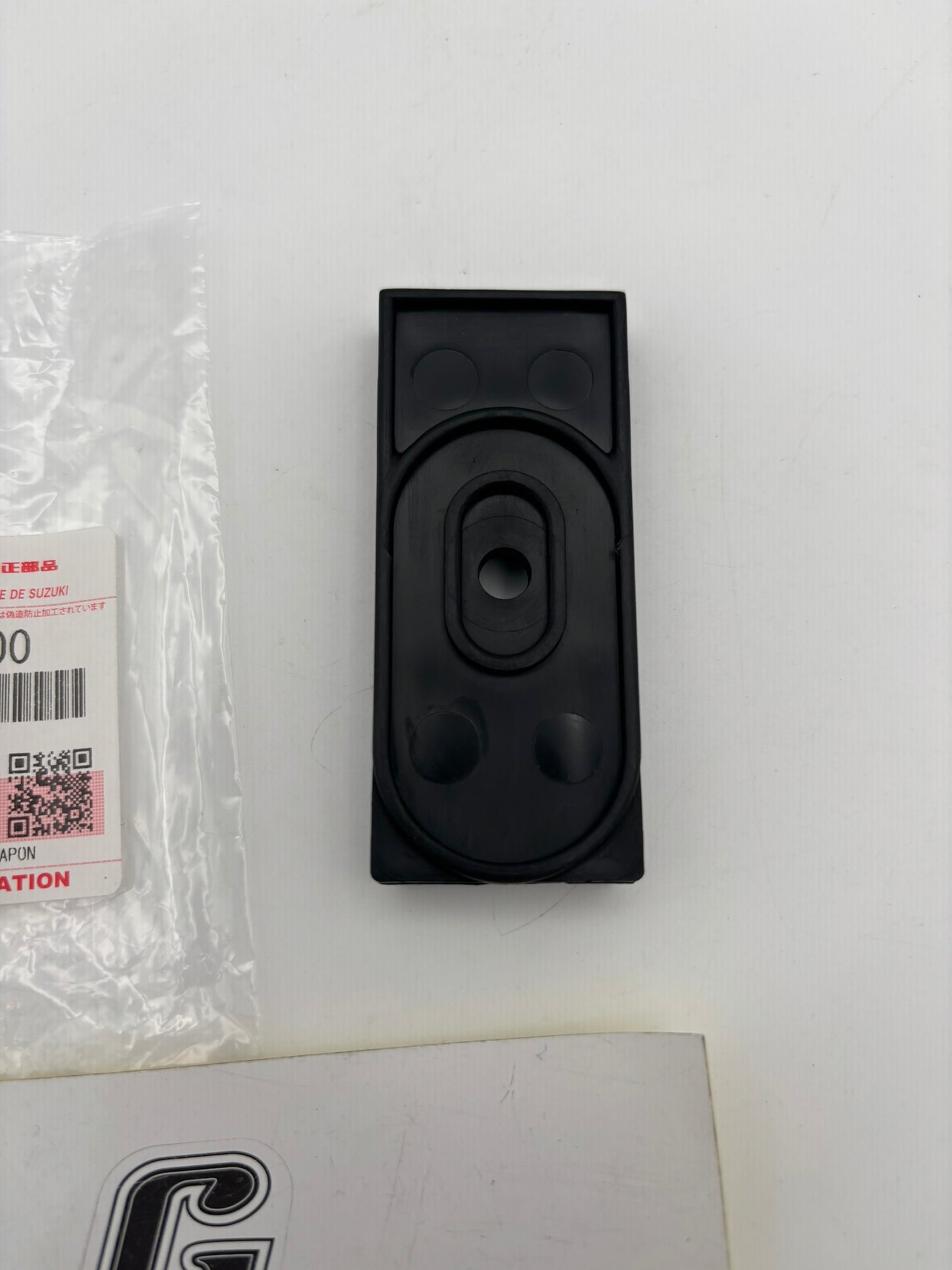 SUZUKI SLIDER GUIDE 13797-19B00 S38