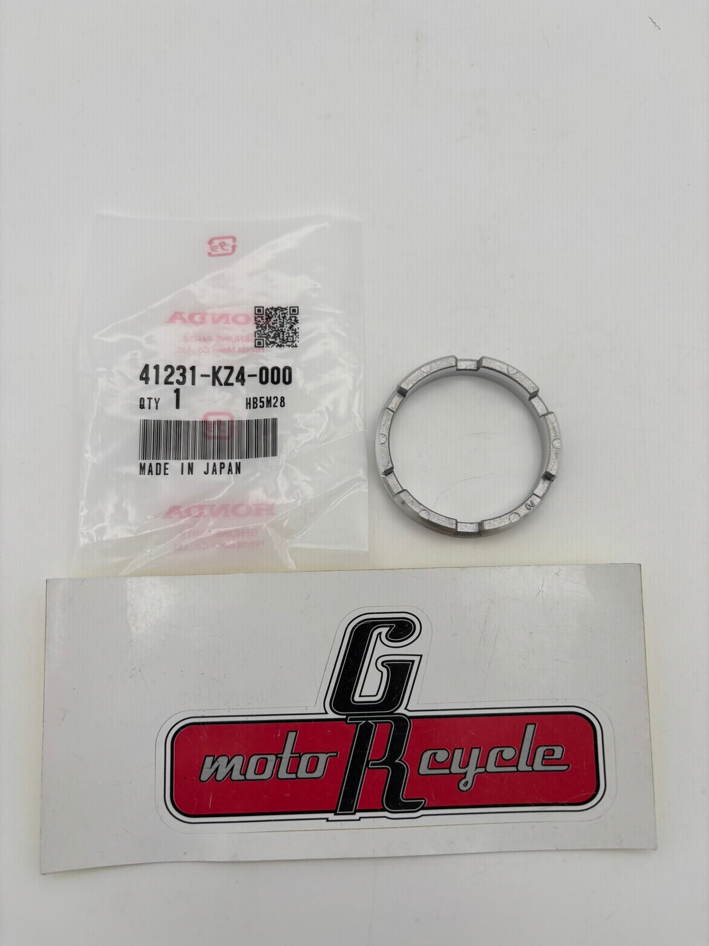 HONDA REAR WHEEL BEARING RETAINER 41231-KZ4-000 H100