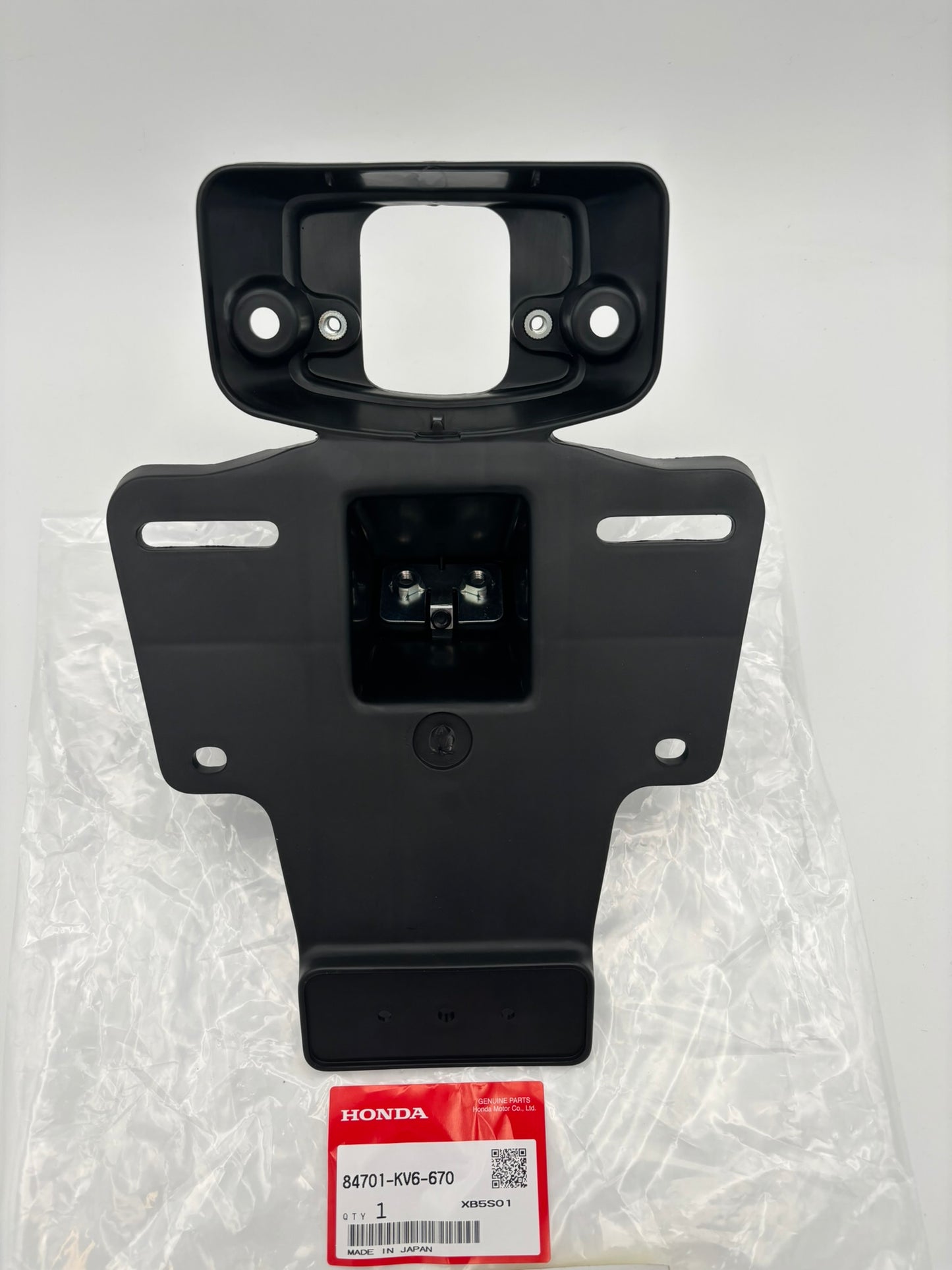 HONDA NUMBER PLATE BRACKET 84701-KV6-670 H100