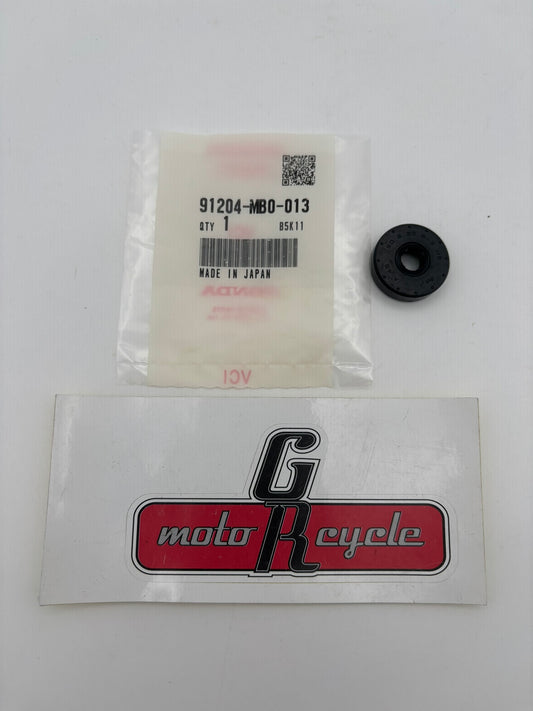 HONDA OIL SEAL (8X25X8) 91204-MB0-013 H50
