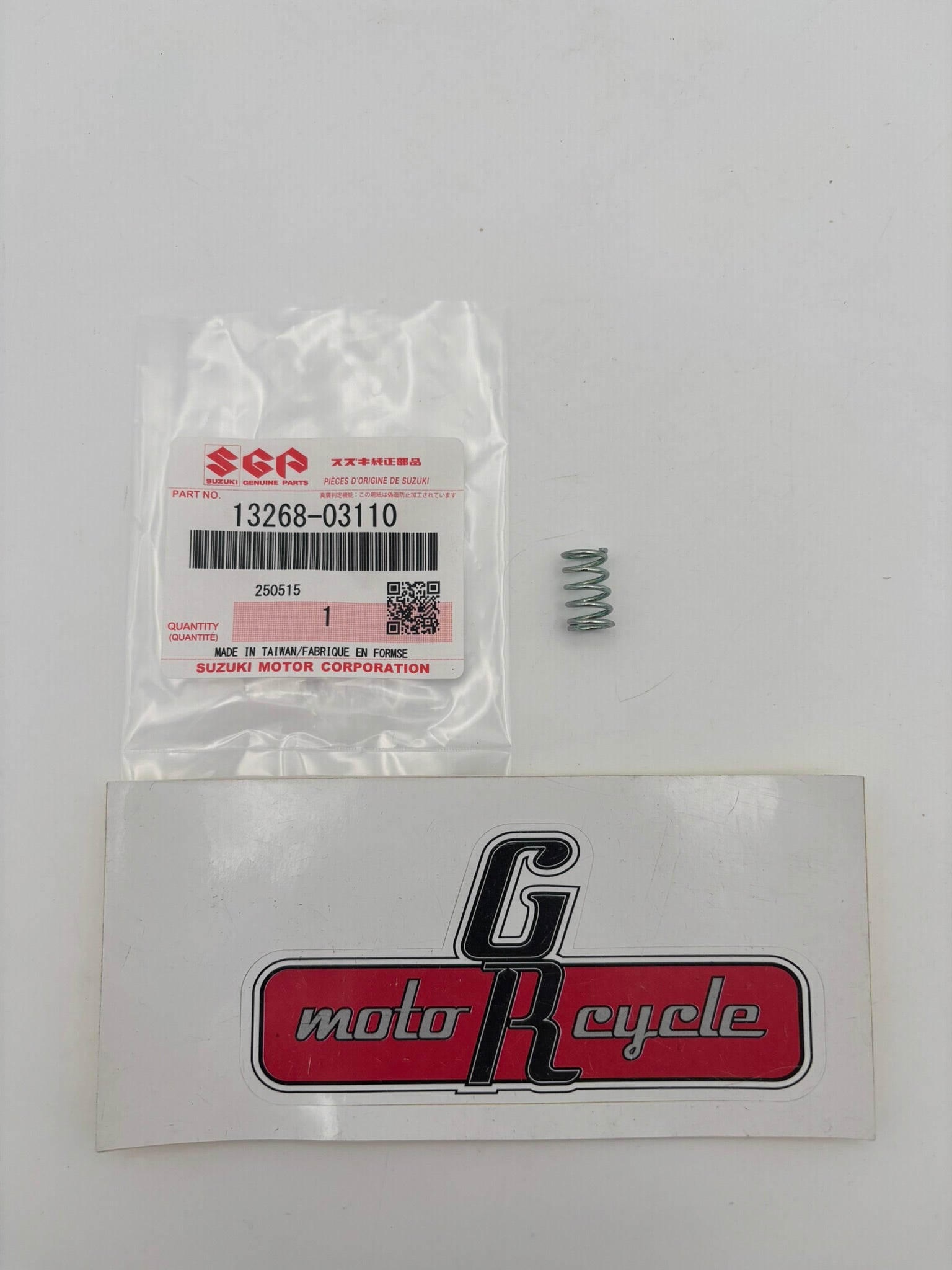 SUZUKI THROTTLE SCREW SPRING (SUB 13268-31010 13268-93100 ) 13268-03110 S54