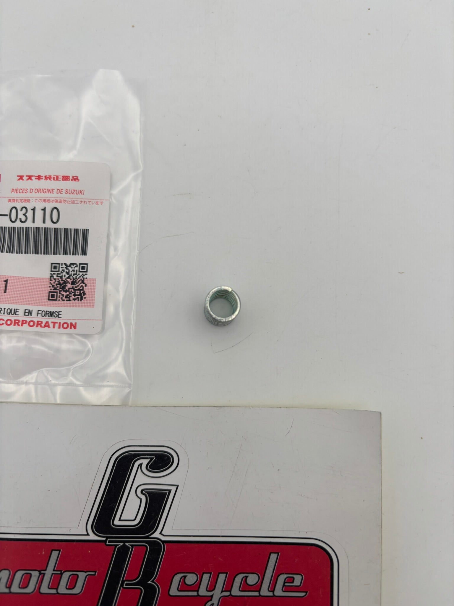 SUZUKI THROTTLE SCREW SPRING (SUB 13268-31010 13268-93100 ) 13268-03110 S54