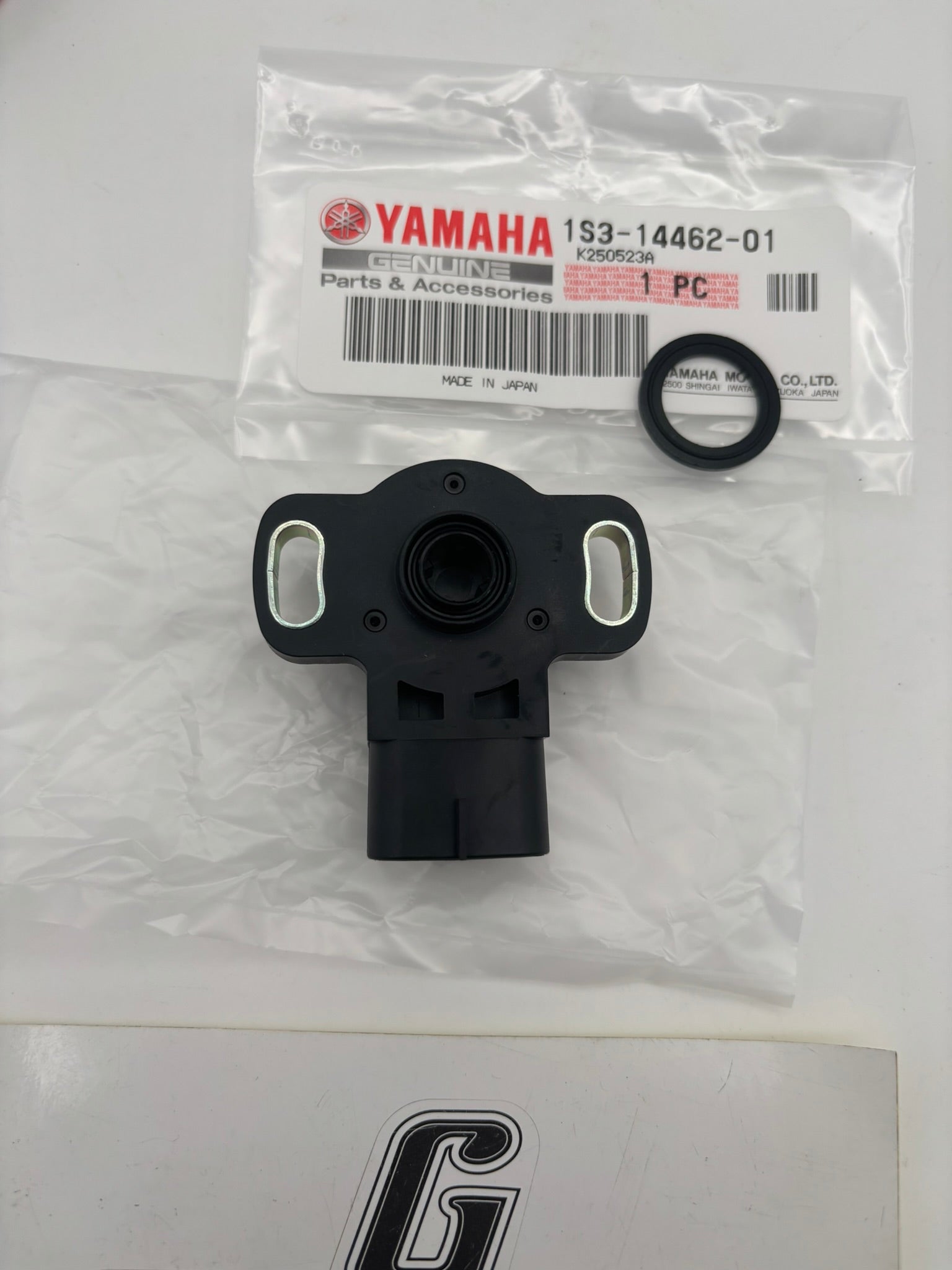YAMAHA THROTTLE SENSOR SET 3B4-W8588-00-00 Y104