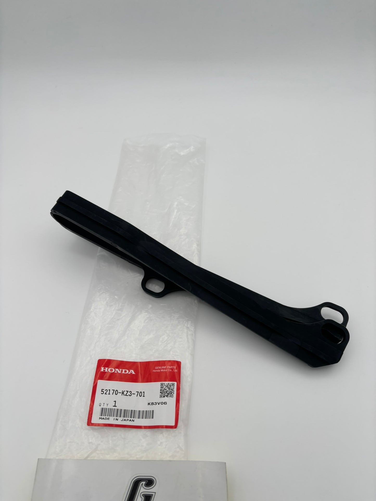 HONDA CHAIN SLIDER 52170-KZ3-701 H100