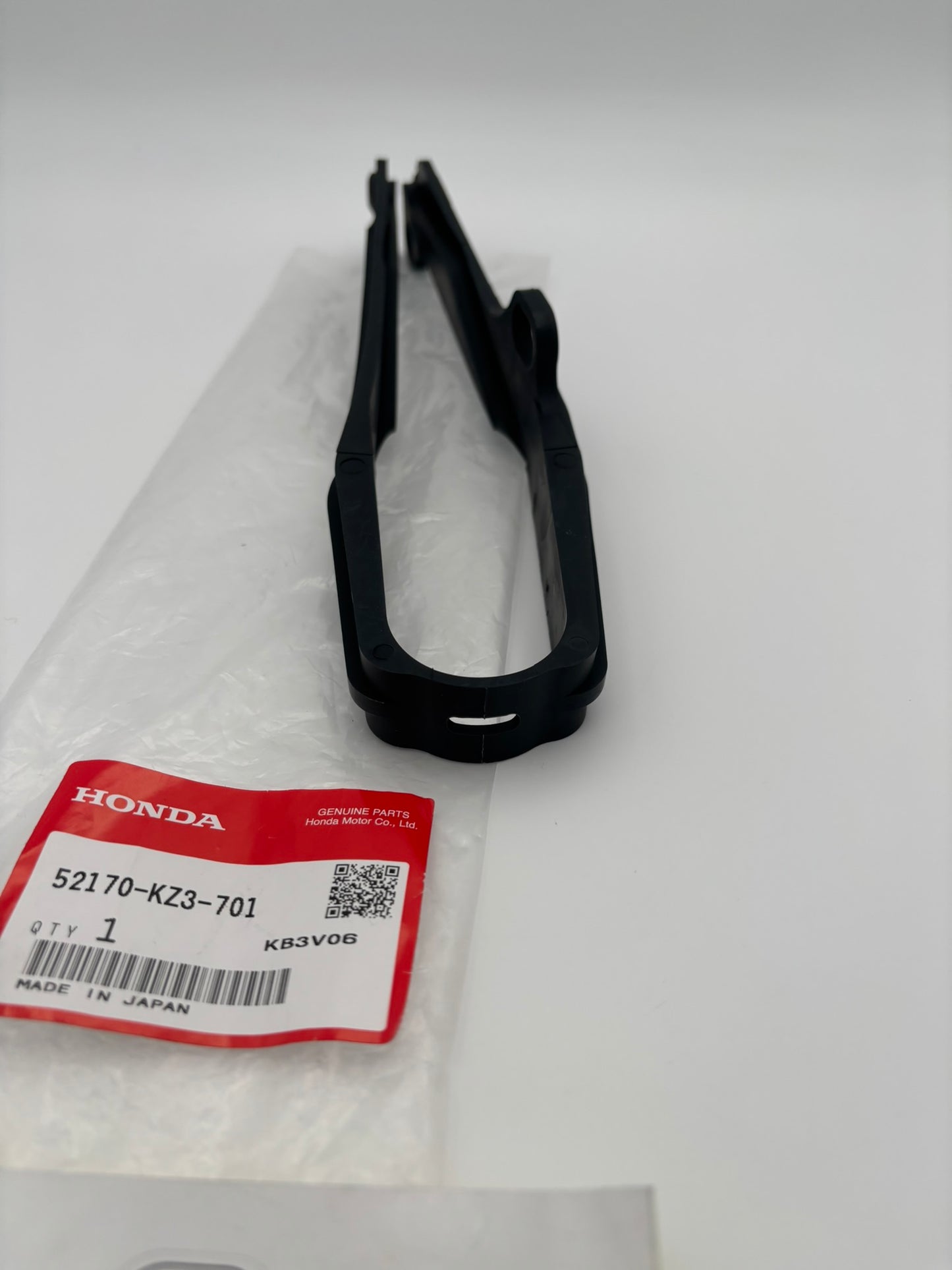 HONDA CHAIN SLIDER 52170-KZ3-701 H100
