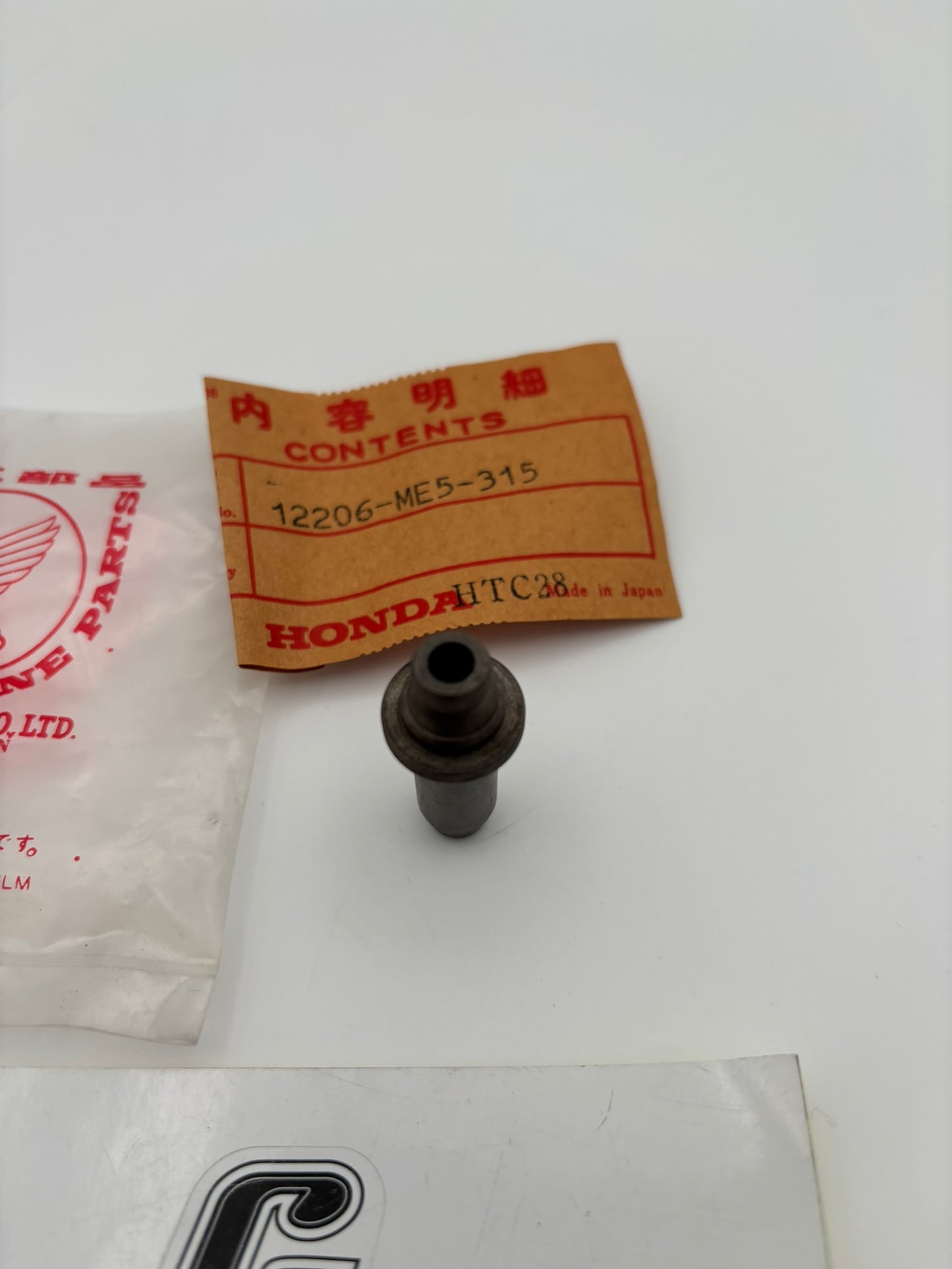HONDA EXHAUST VALVE GUIDE 12206-ME5-315 H172