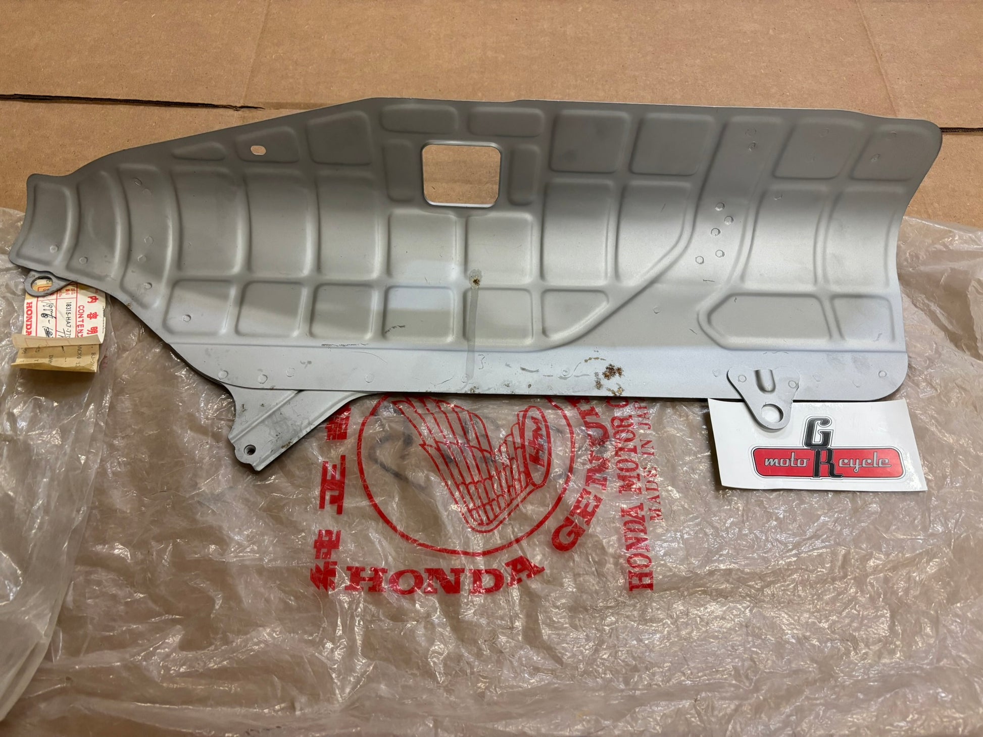 HONDA MUFFLER PROTECTOR 18315-HA7-770 HBOX