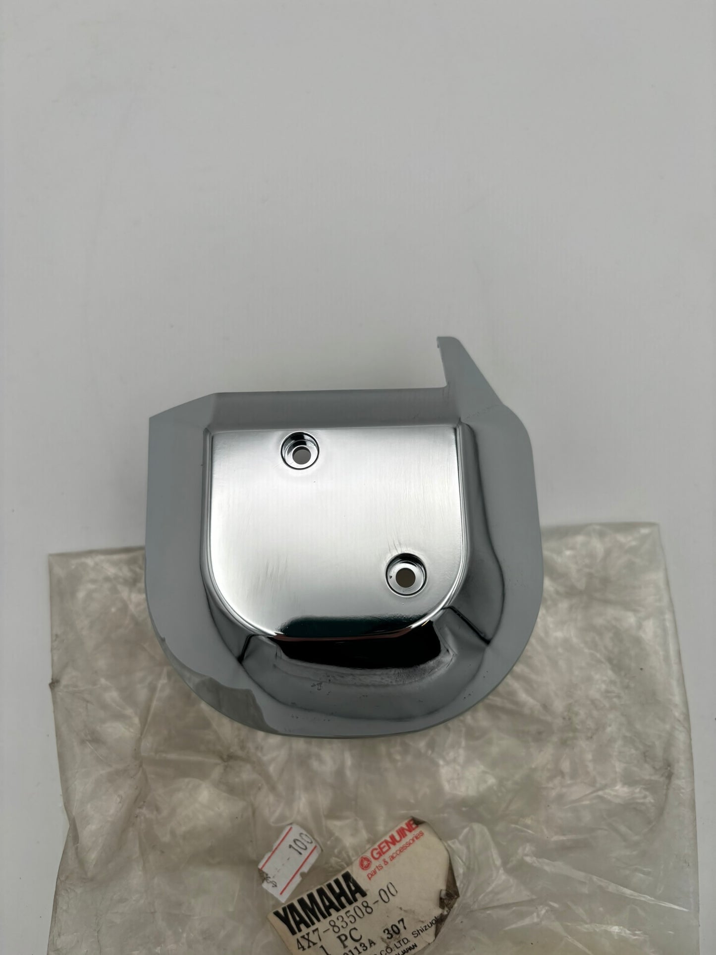 YAMAHA TACHOMETER COVER 4X7-83508-00-00 Y13