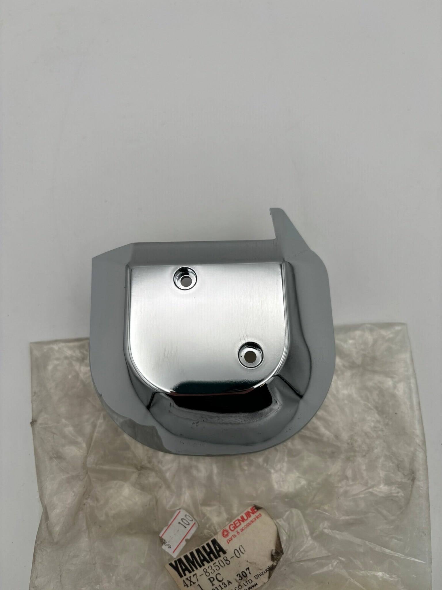 YAMAHA TACHOMETER COVER 4X7-83508-00-00 Y13
