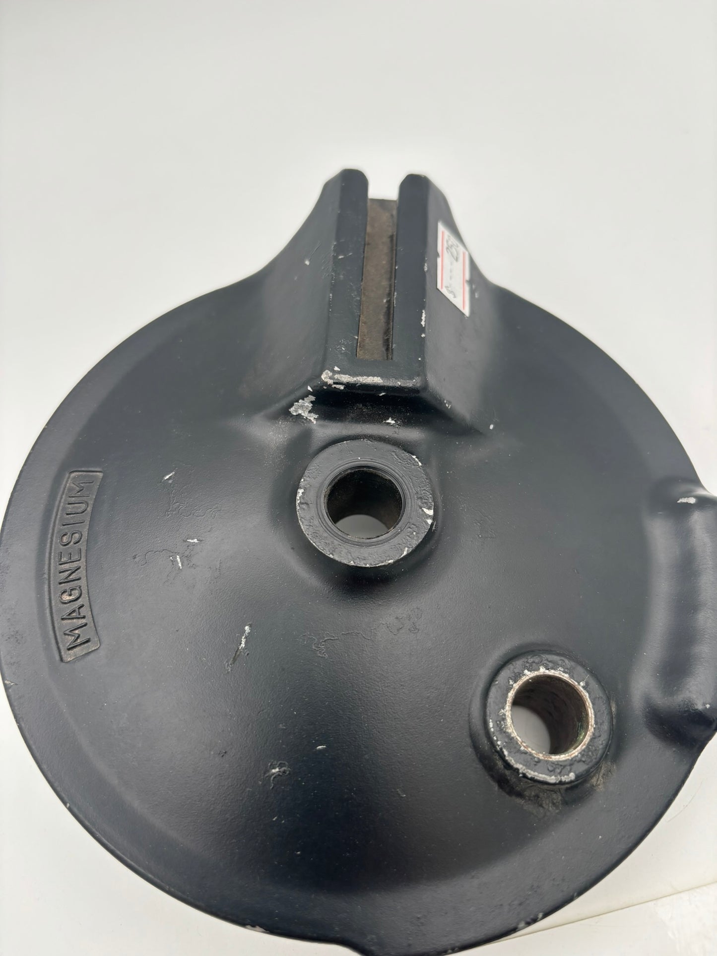 YAMAHA FRONT WHEEL BRAKE PLATE 1W1-25016-11-98-1 Y14