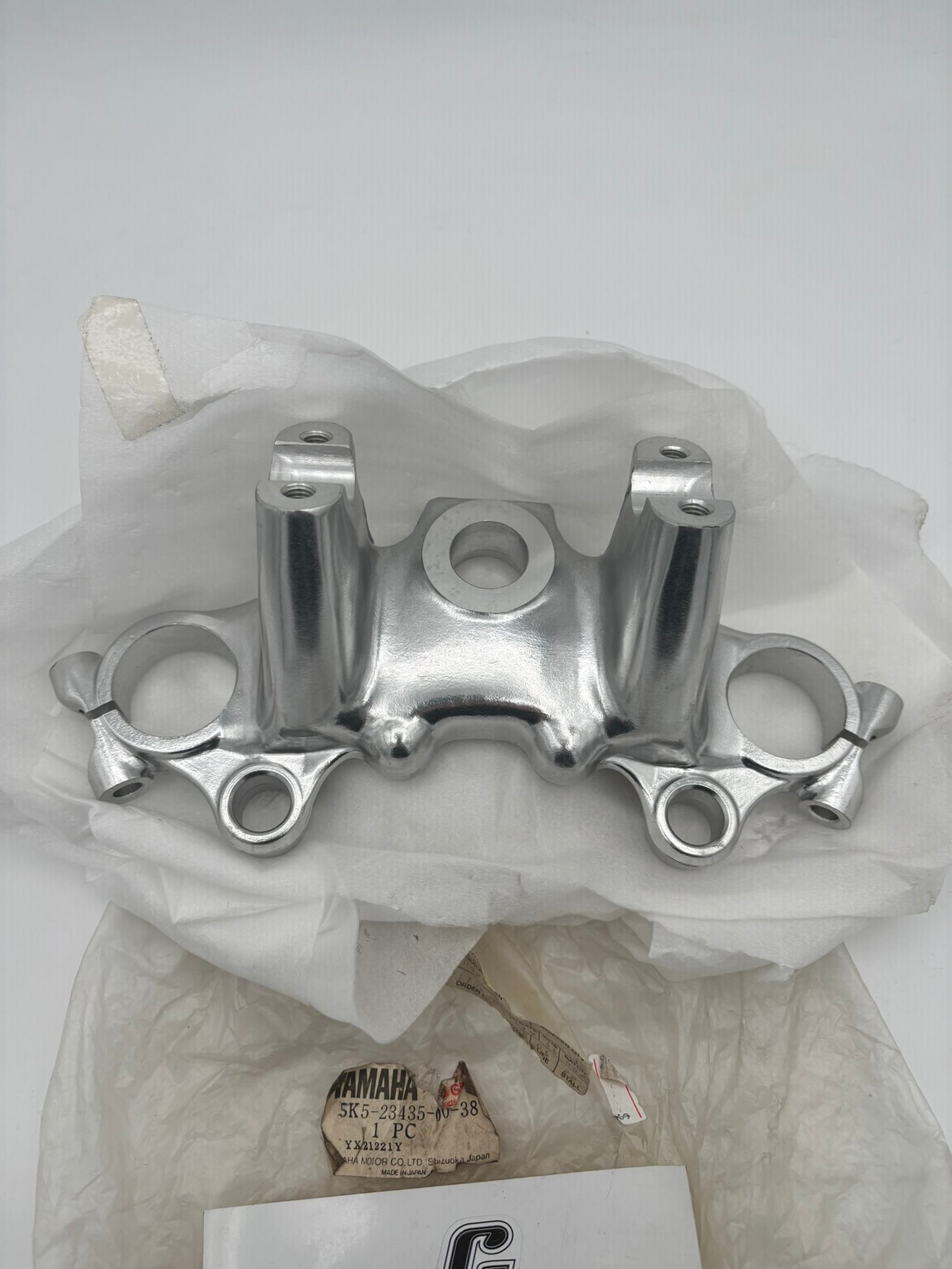 YAMAHA HANDLE CROWN 5K5-23435-00-38 Y14
