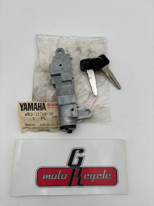 YAMAHA SIDE COVER LOCK ASSY 4R0-21708-00-00 Y14