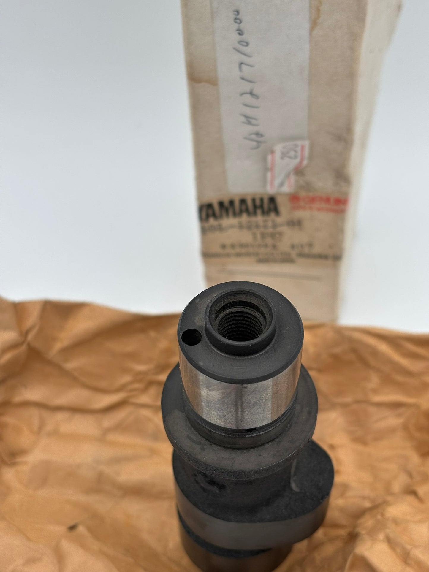 YAMAHA CAMSHAFT 1. (SUB 42H-12171-00-00 ) 10L-12171-01-00 Y14
