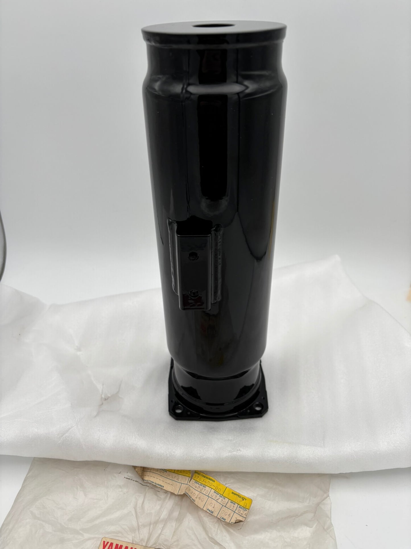 YAMAHA ABSORBER HOLDER (SUB 8AB-2376J-10-00 ) 8AB-2376J-00-00 Y15