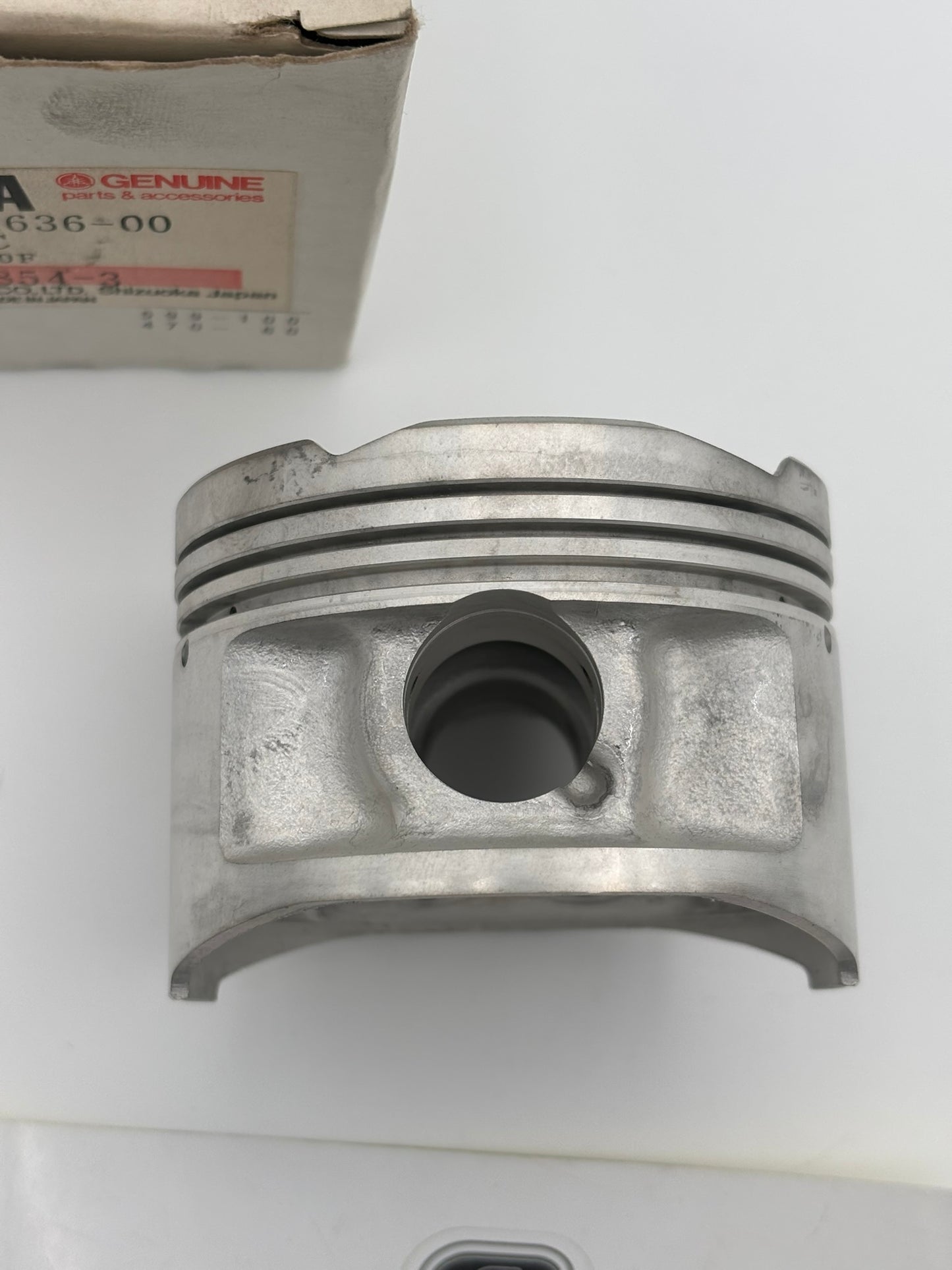 YAMAHA PISTON (0.50MM O/S) 1AE-11636-00-00 Y15