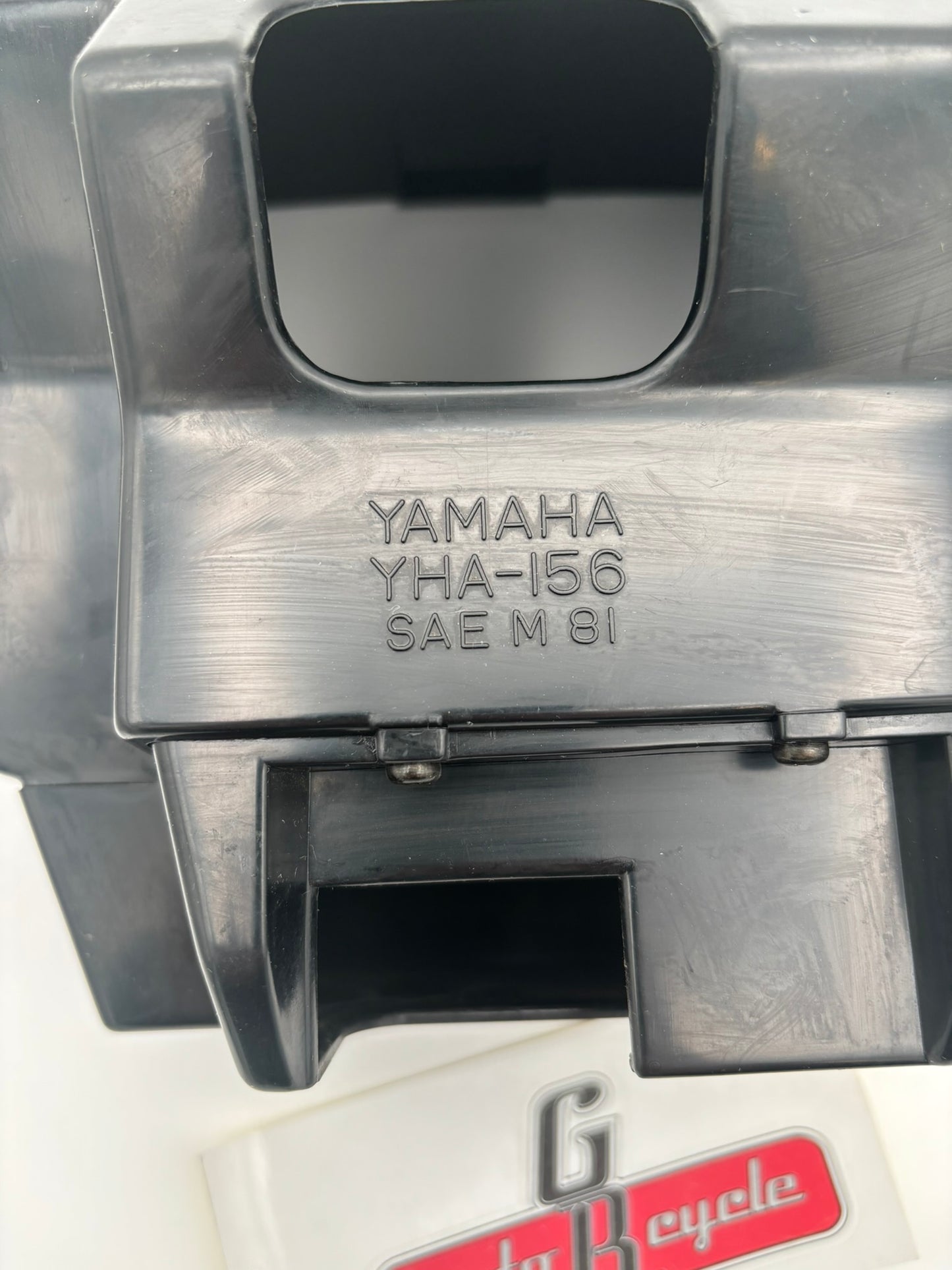 YAMAHA HEADLIGHT BODY ASSEMBLY 10L-84330-00-00 Y15