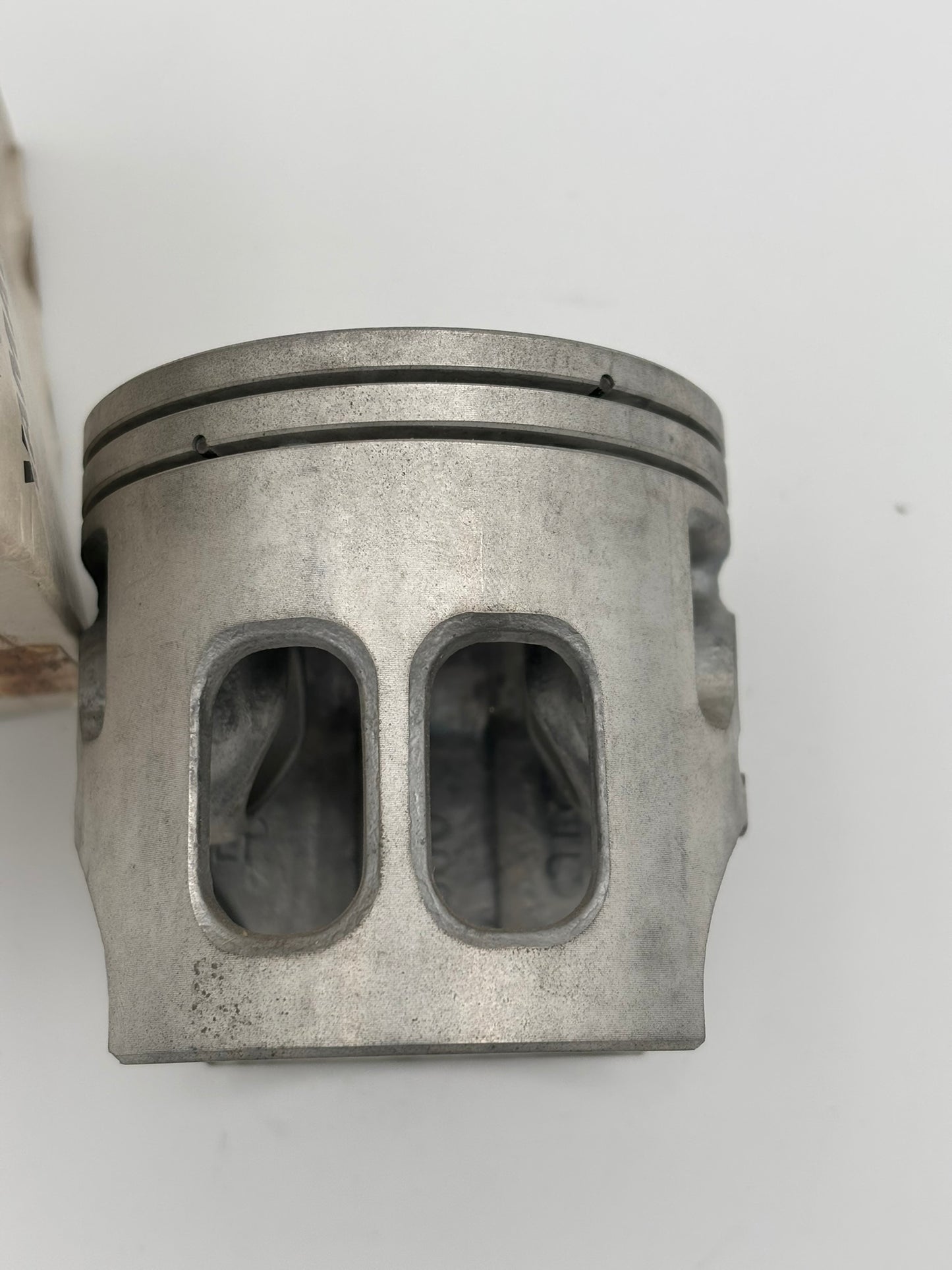YAMAHA PISTON (0.50MM O/S) 5X8-11636-00-00 Y15