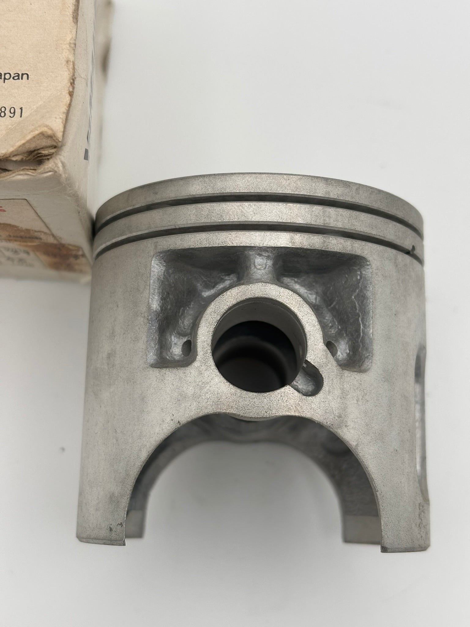 YAMAHA PISTON (0.50MM O/S) 5X8-11636-00-00 Y15