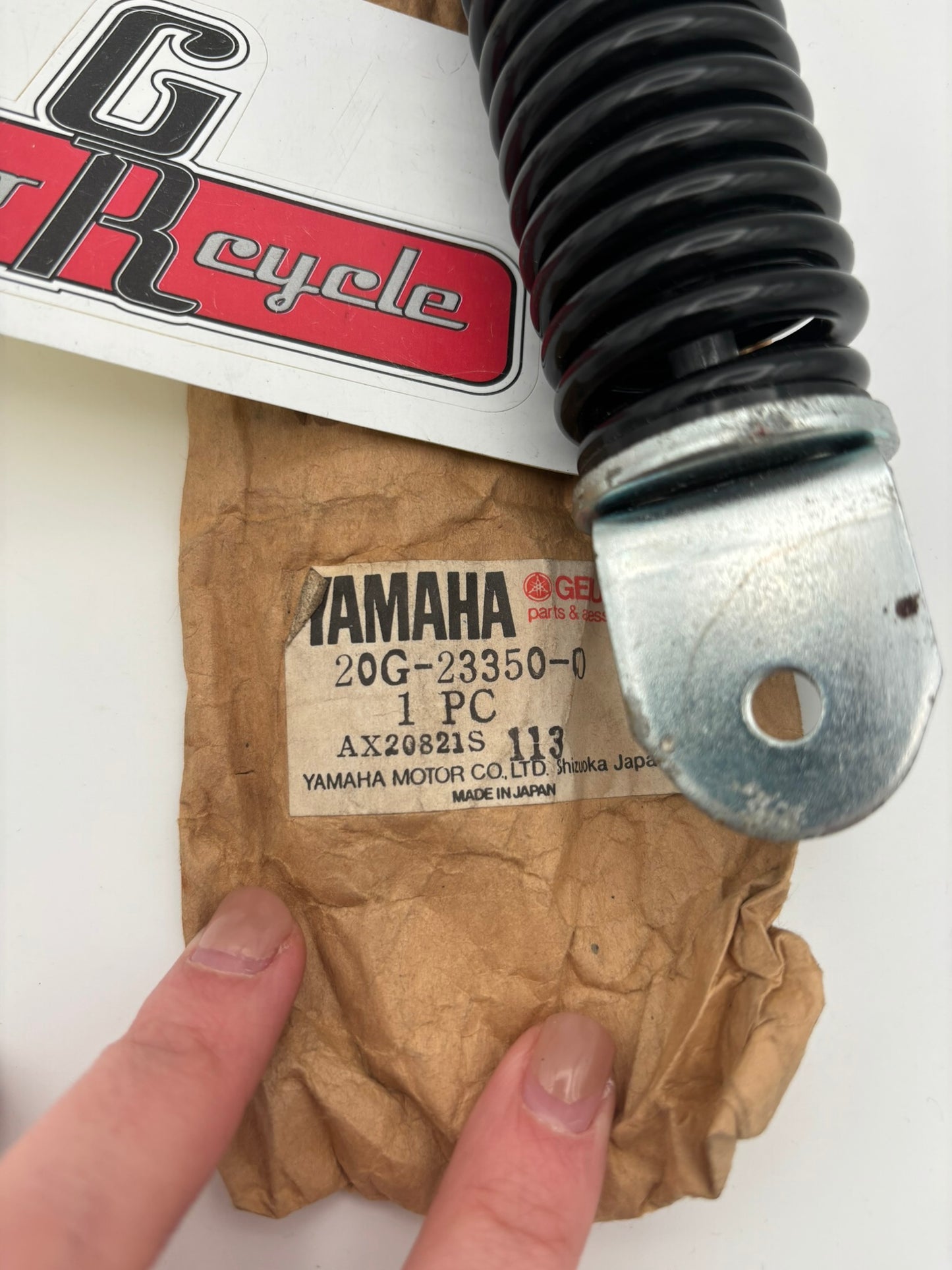 YAMAHA FRONT SHOCK ABSORBER ASSY 20G-23350-00-00 Y16