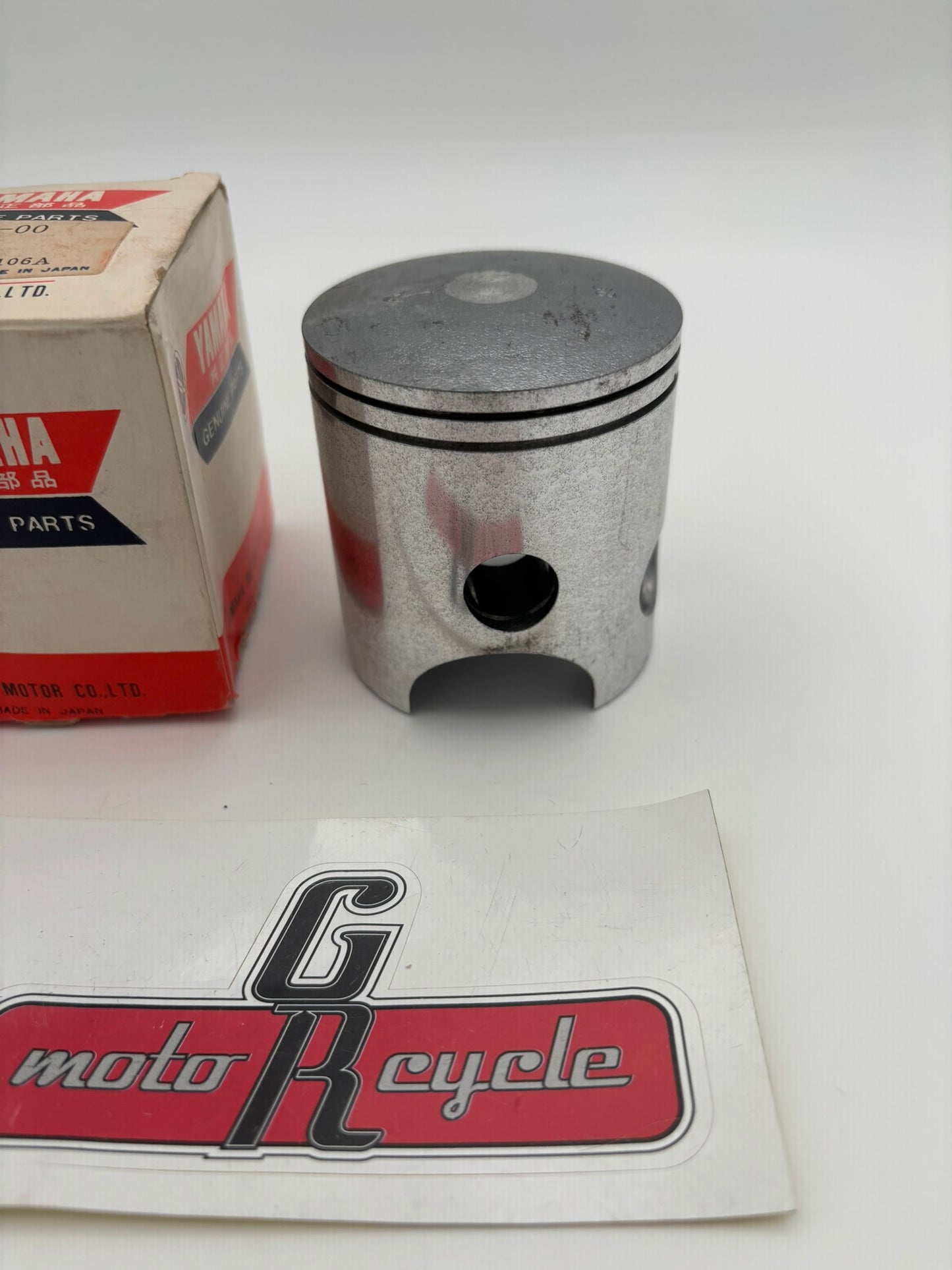 YAMAHA PISTON (0.25MM O/S) 1A1-11635-00-00 Y16