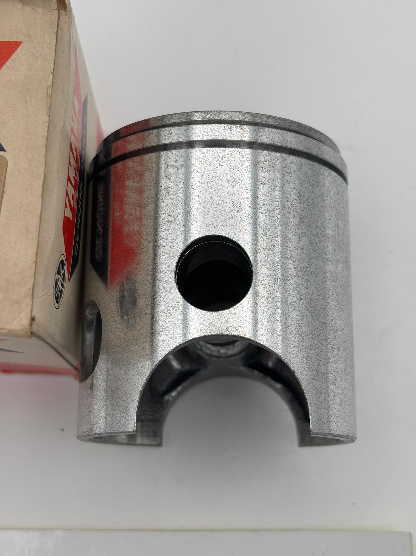 YAMAHA PISTON (STD) 360-11631-02-98 Y16