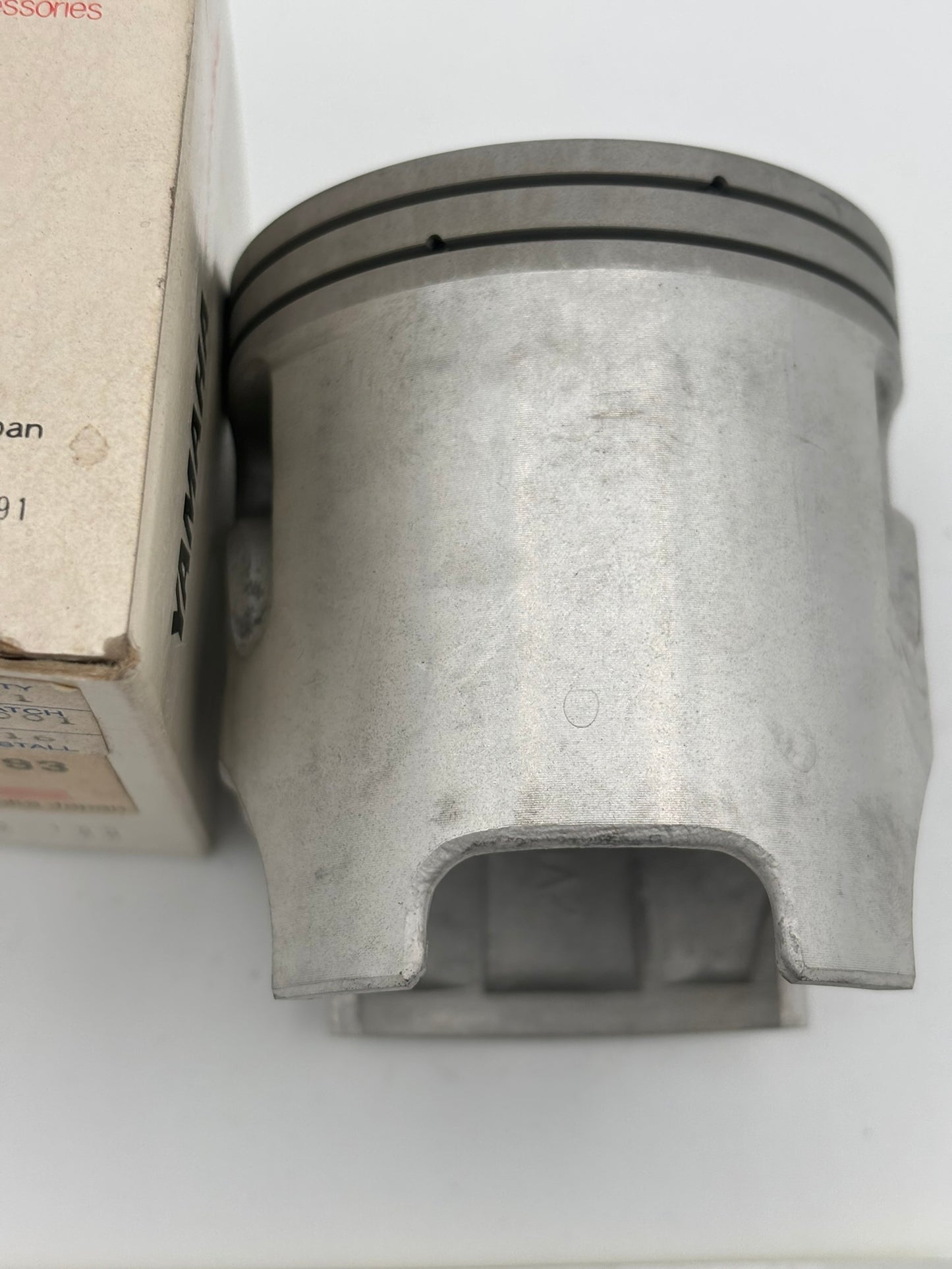 YAMAHA PISTON (STD) 3JE-11631-01-93 Y16