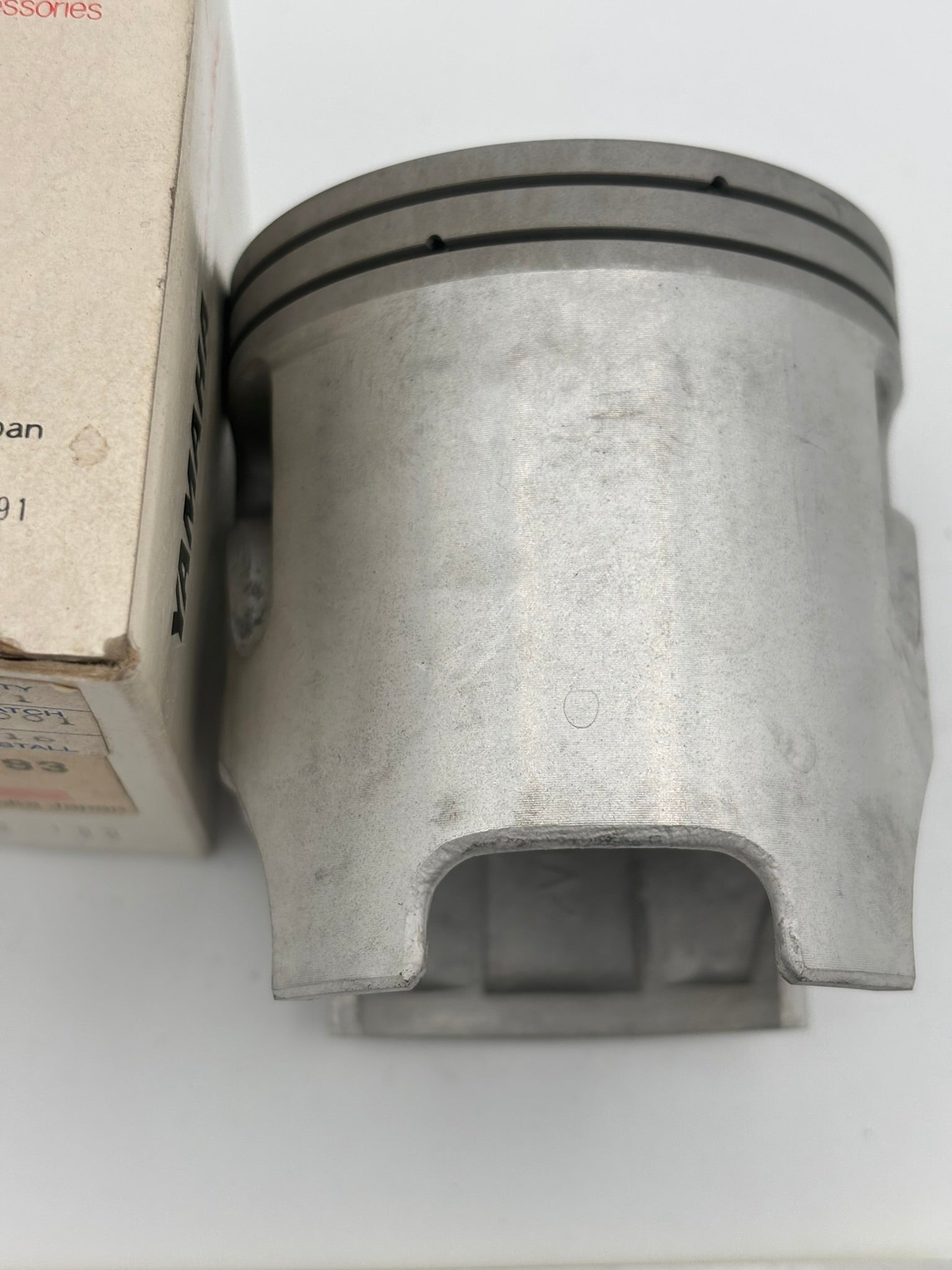 YAMAHA PISTON (STD) 3JE-11631-01-93 Y16