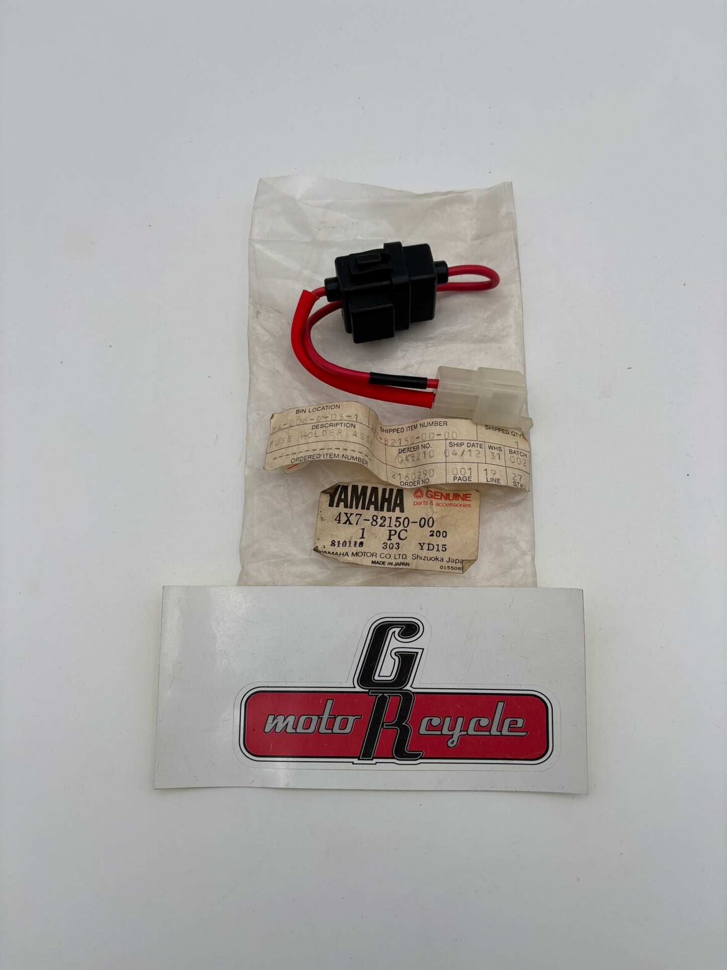 YAMAHA FUSE HOLDER ASSY 4X7-82150-00-00 Y17