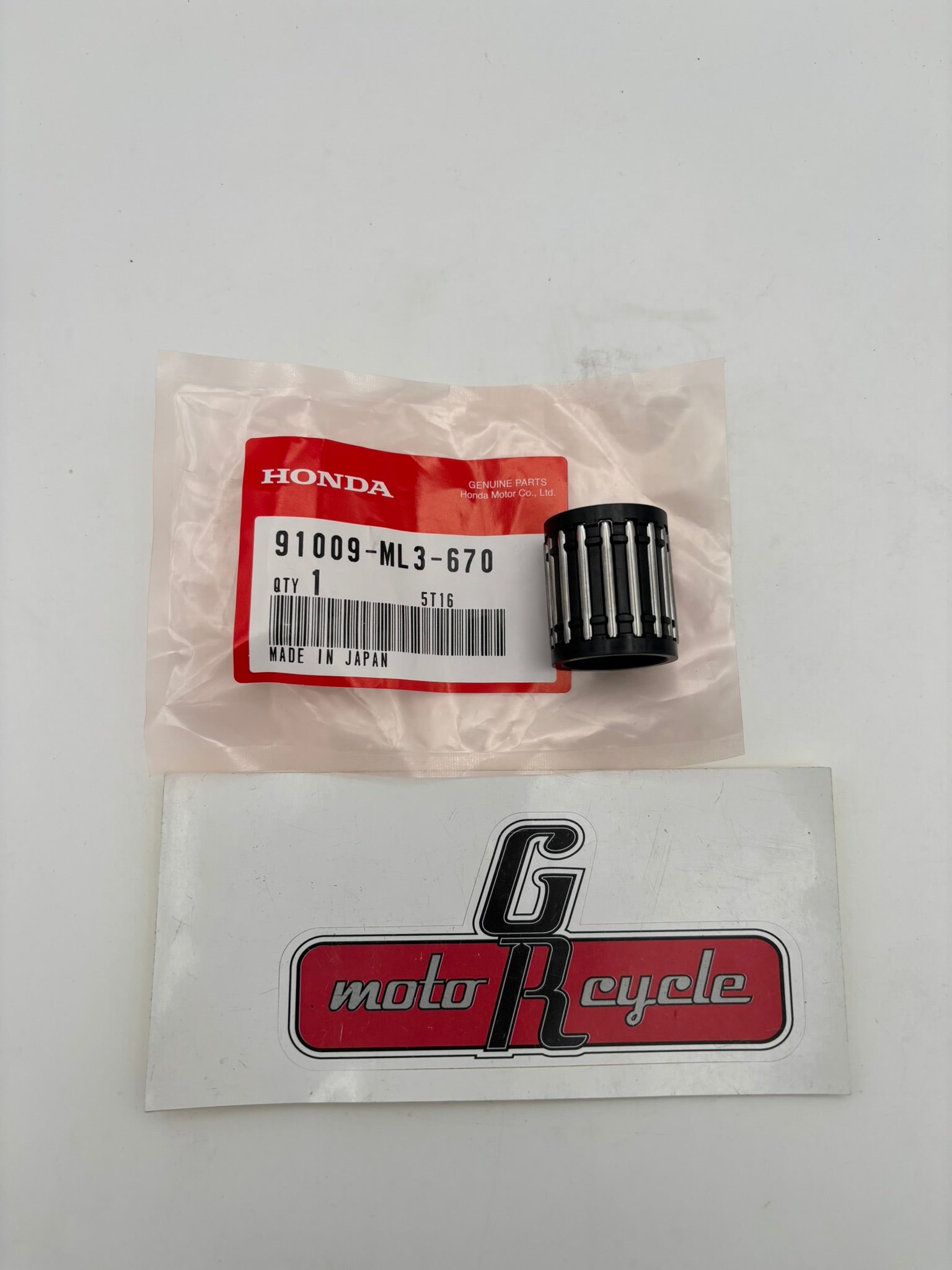 HONDA CONNECTING ROD SMALL END BEARING 91009-ML3-670 H128