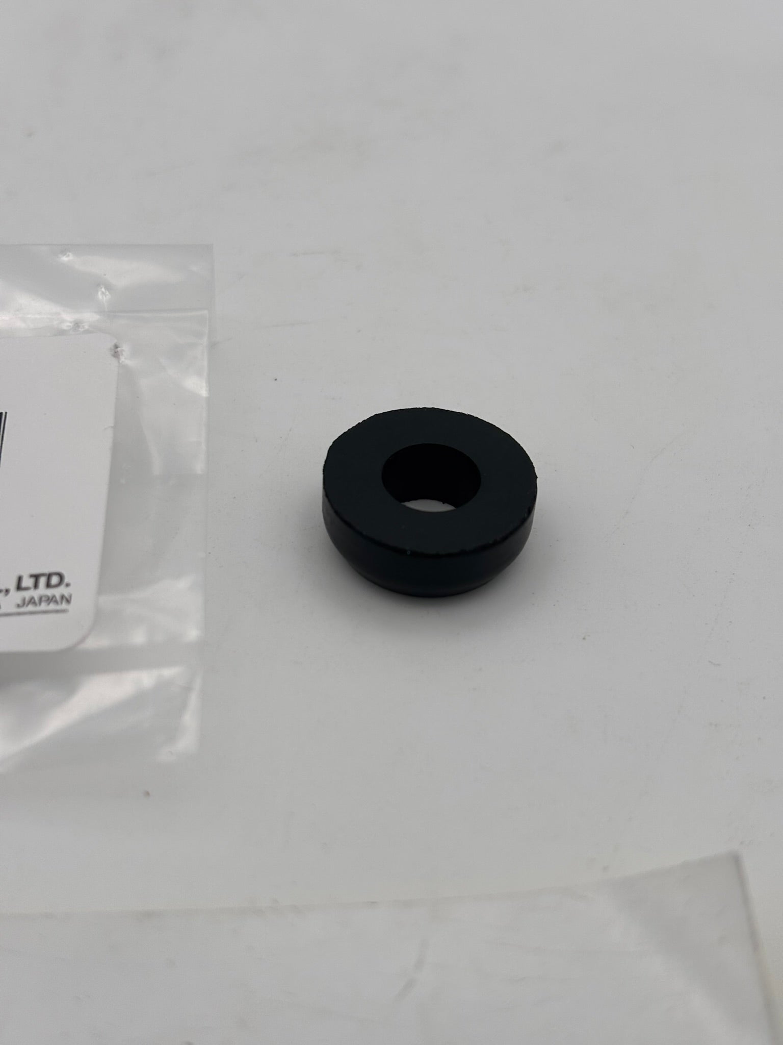 YAMAHA ANODE GROMMET (SUB 66M-11328-00-00 ) 66M-11328-01-00 Y224