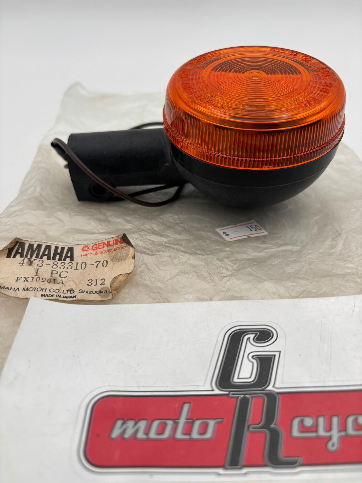 YAMAHA REAR FLASHER LIGHT (SUB 4Y3-83330-70-00 ) 4Y3-83310-70-00 Y18