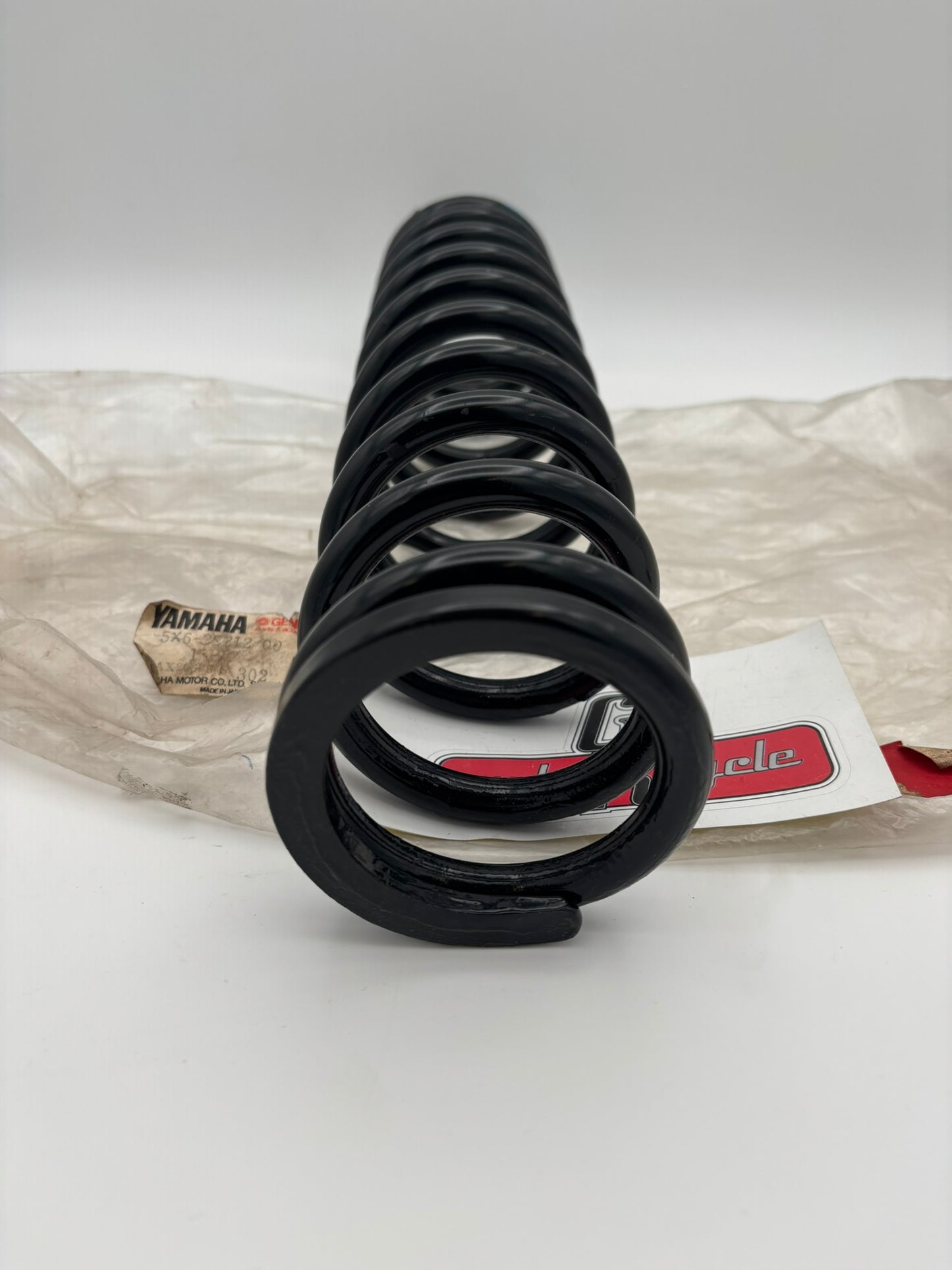 YAMAHA 1982 YZ250 YZ490 SPRING 5X6-22212-00-00 Y18