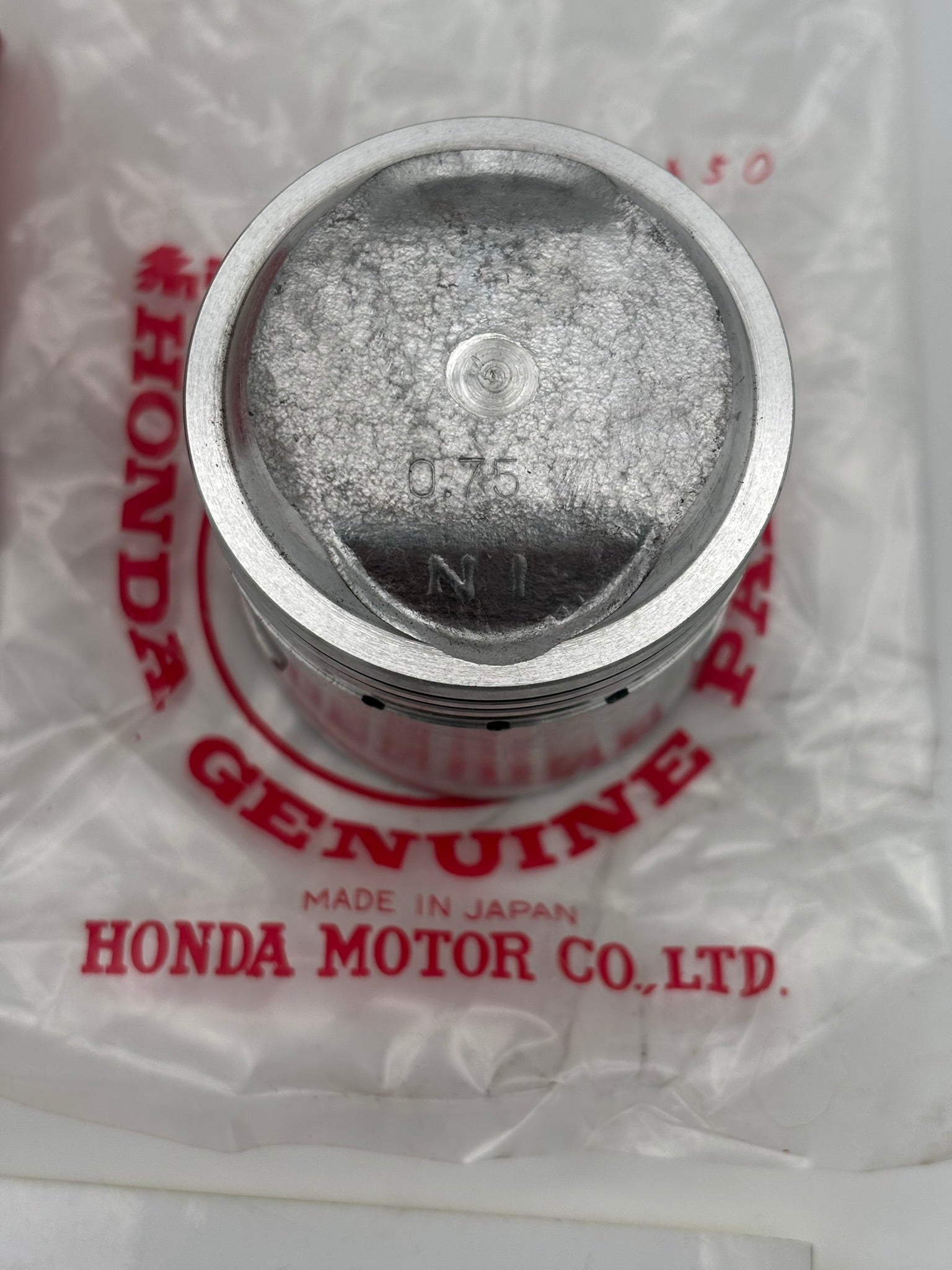HONDA PISTON (O/S 0.75MM) 13104-217-000 H96